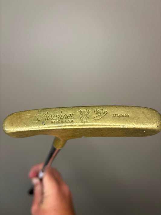 Photo of Vintage Acushnet Bulls Eye Standard Kroger Classic Putter