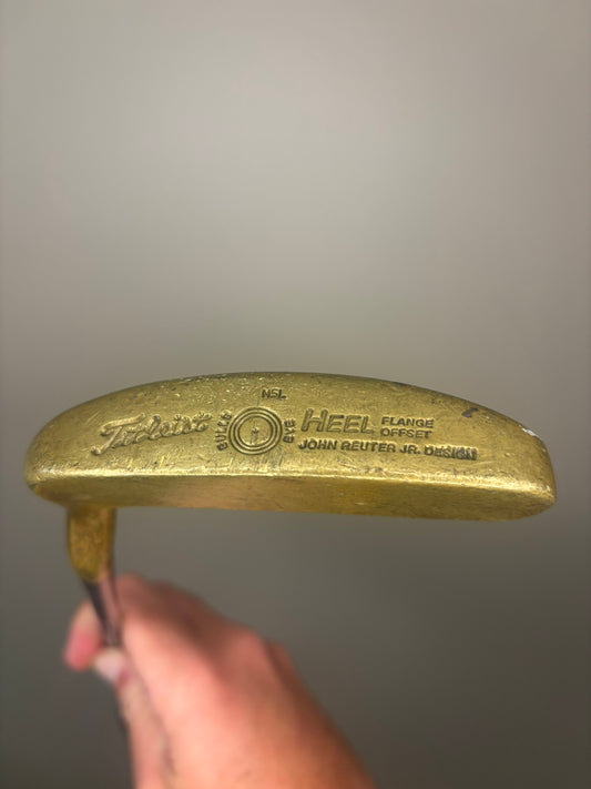 Photo of Vintage Titleist Bulls Eye Heel Flange Offset M5L Putter Flare Tip Satin