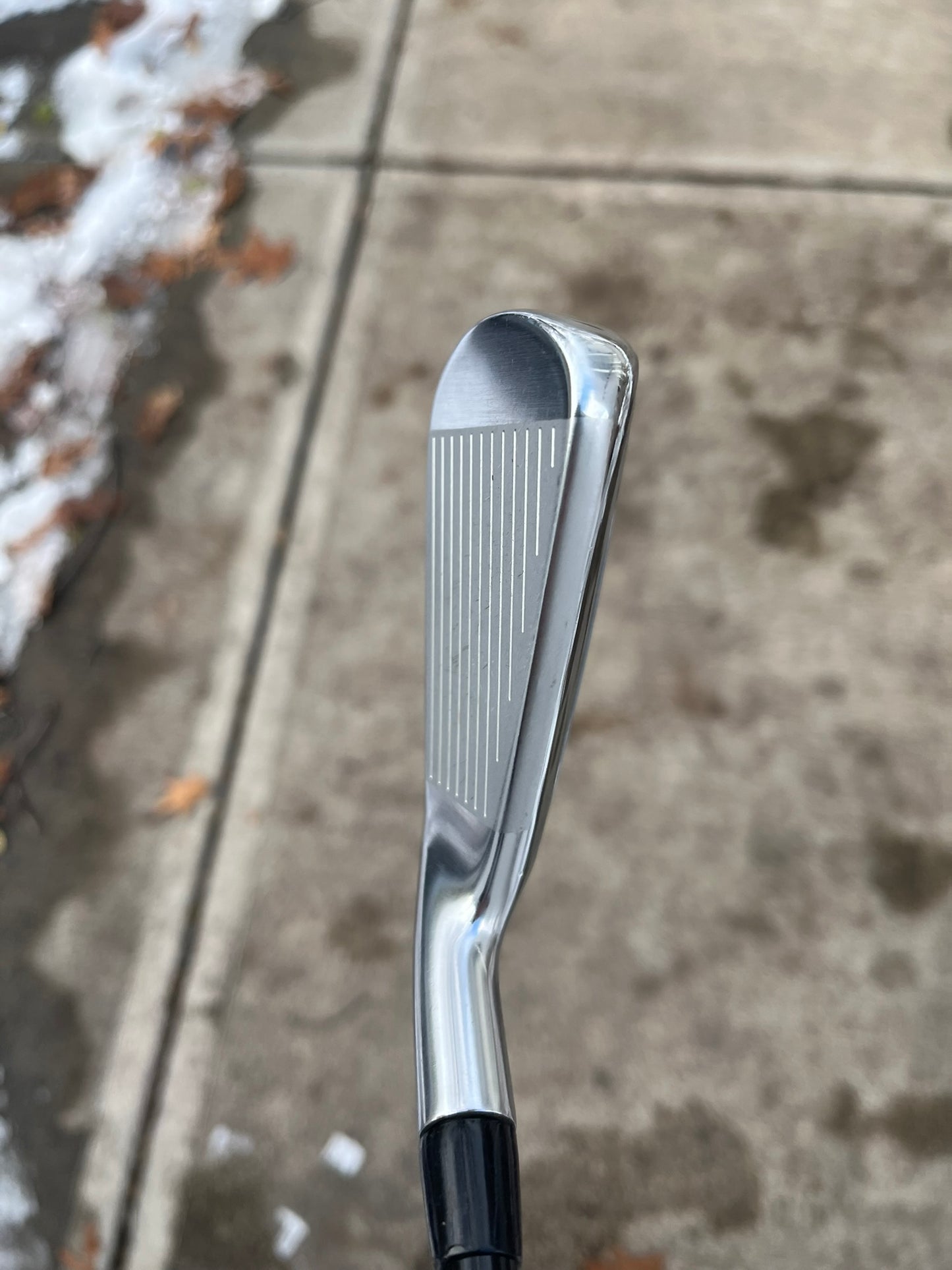 Titleist 2023 U 505 Utility 2-Iron Hzrdus 80g Extra Stiff Flex 39.75″ NICE
