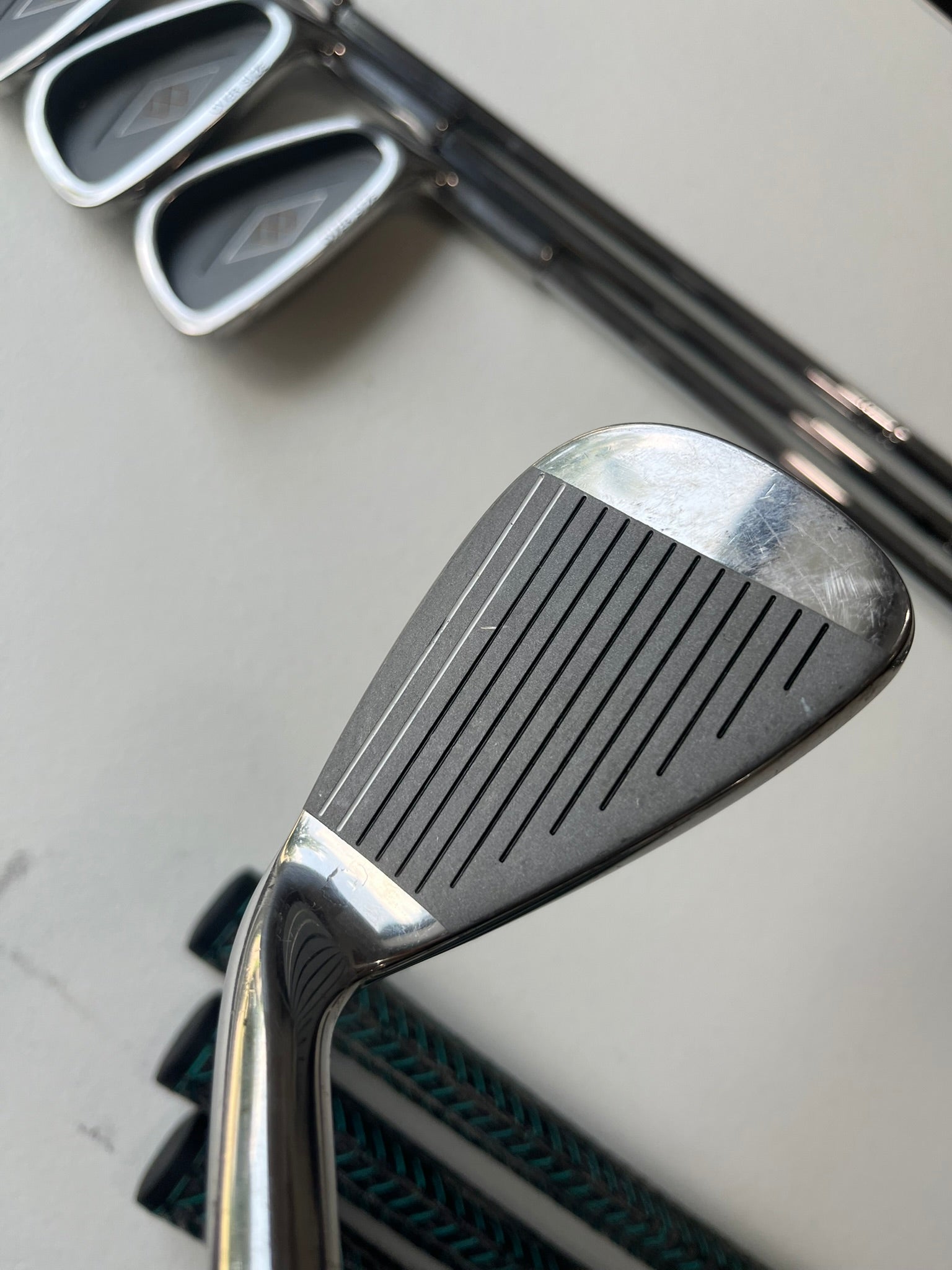 Photo of Double Diamond Oversize Iron Set Regular Flex True Temper