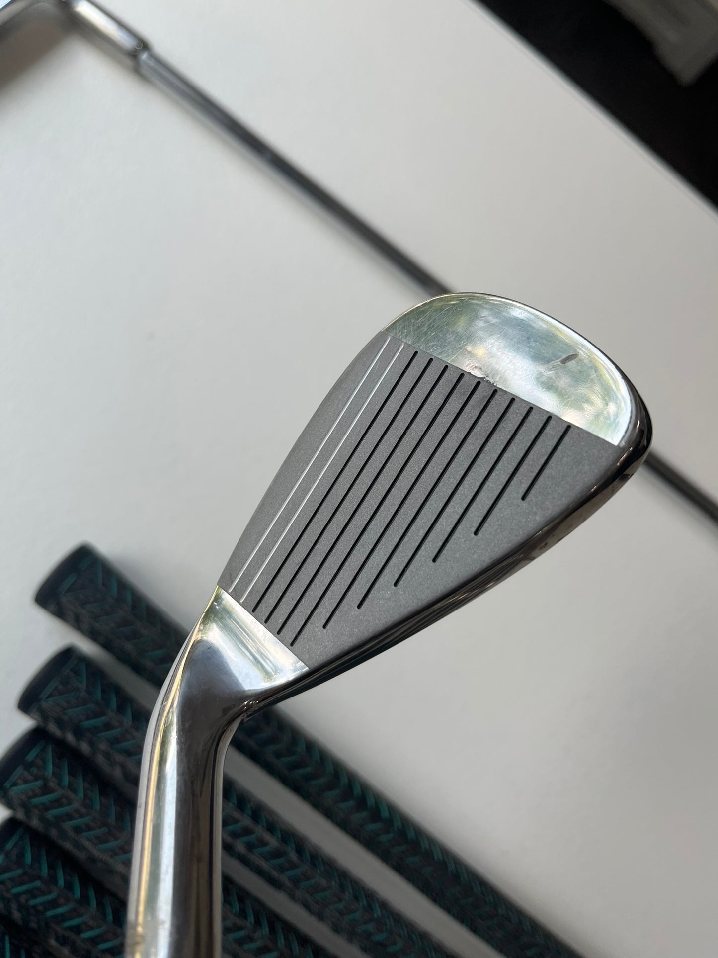 Photo of Double Diamond Oversize Iron Set Regular Flex True Temper
