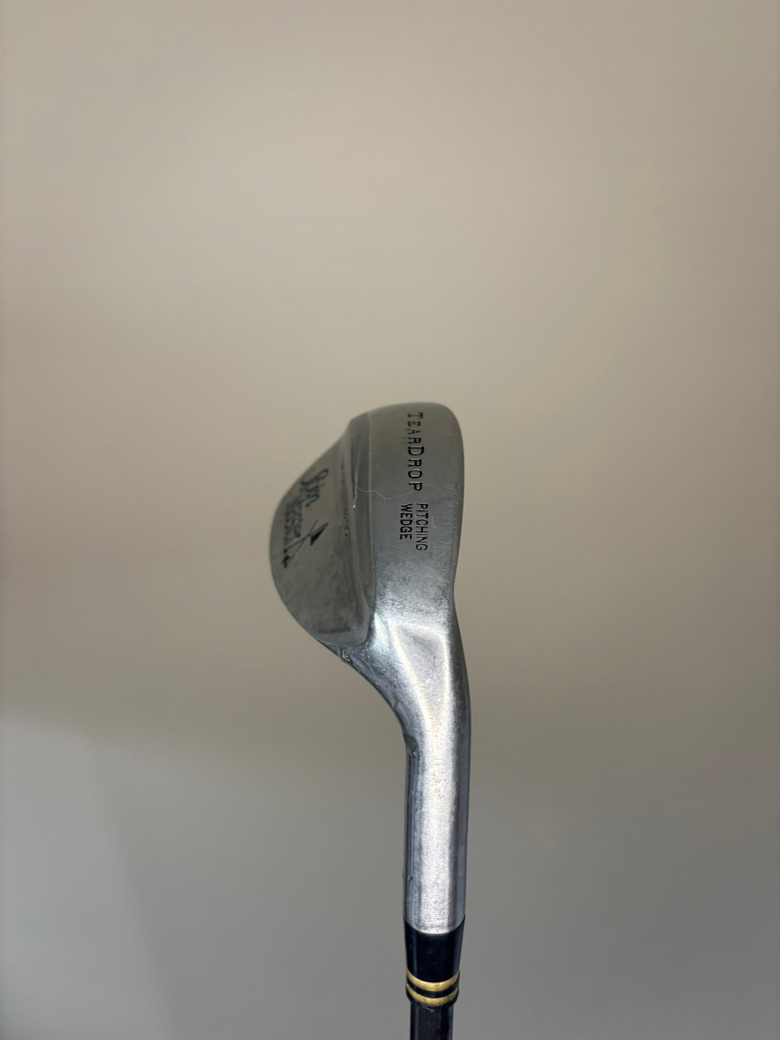 Photo of TearDrop Spin Master Pitching Wedge 52° Regular Flex Precision Rifle