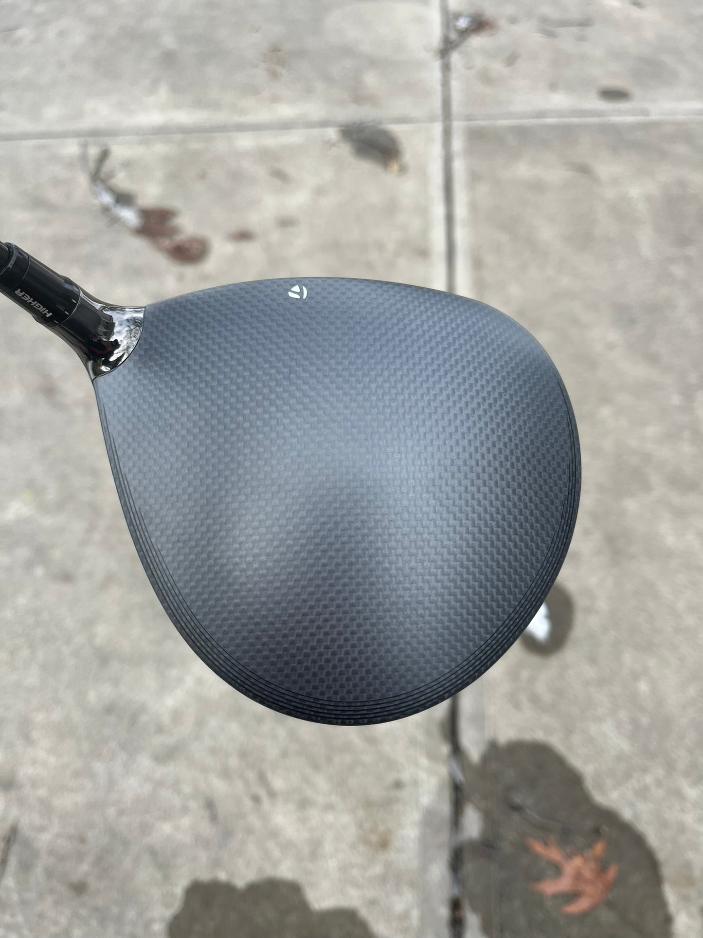 Taylormade Qi35 Driver 10.5° Hzrdus Black Stiff Flex 44.5″ NEAR MINT