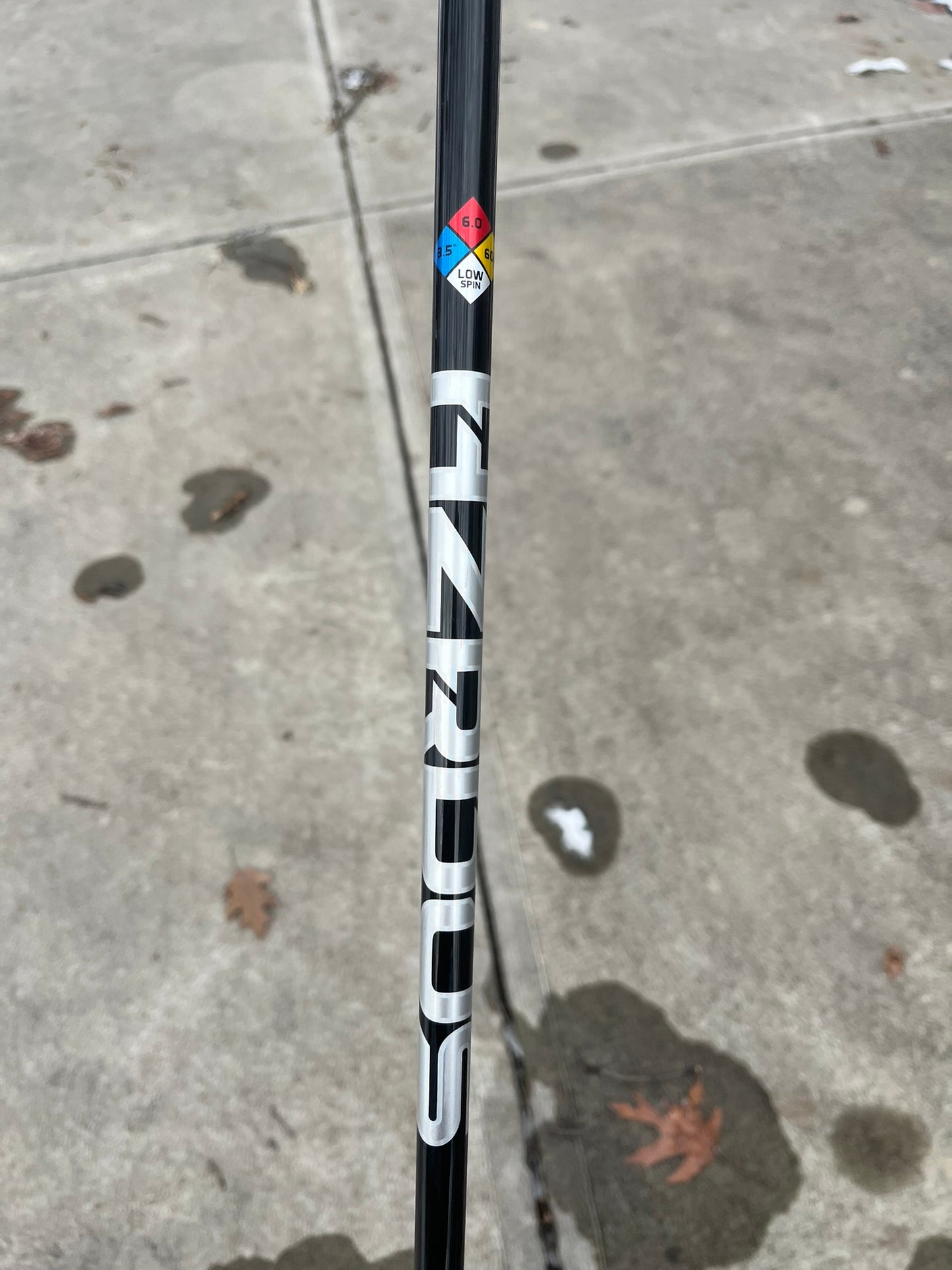 Taylormade Qi35 Driver 10.5° Hzrdus Black Stiff Flex 44.5″ NEAR MINT