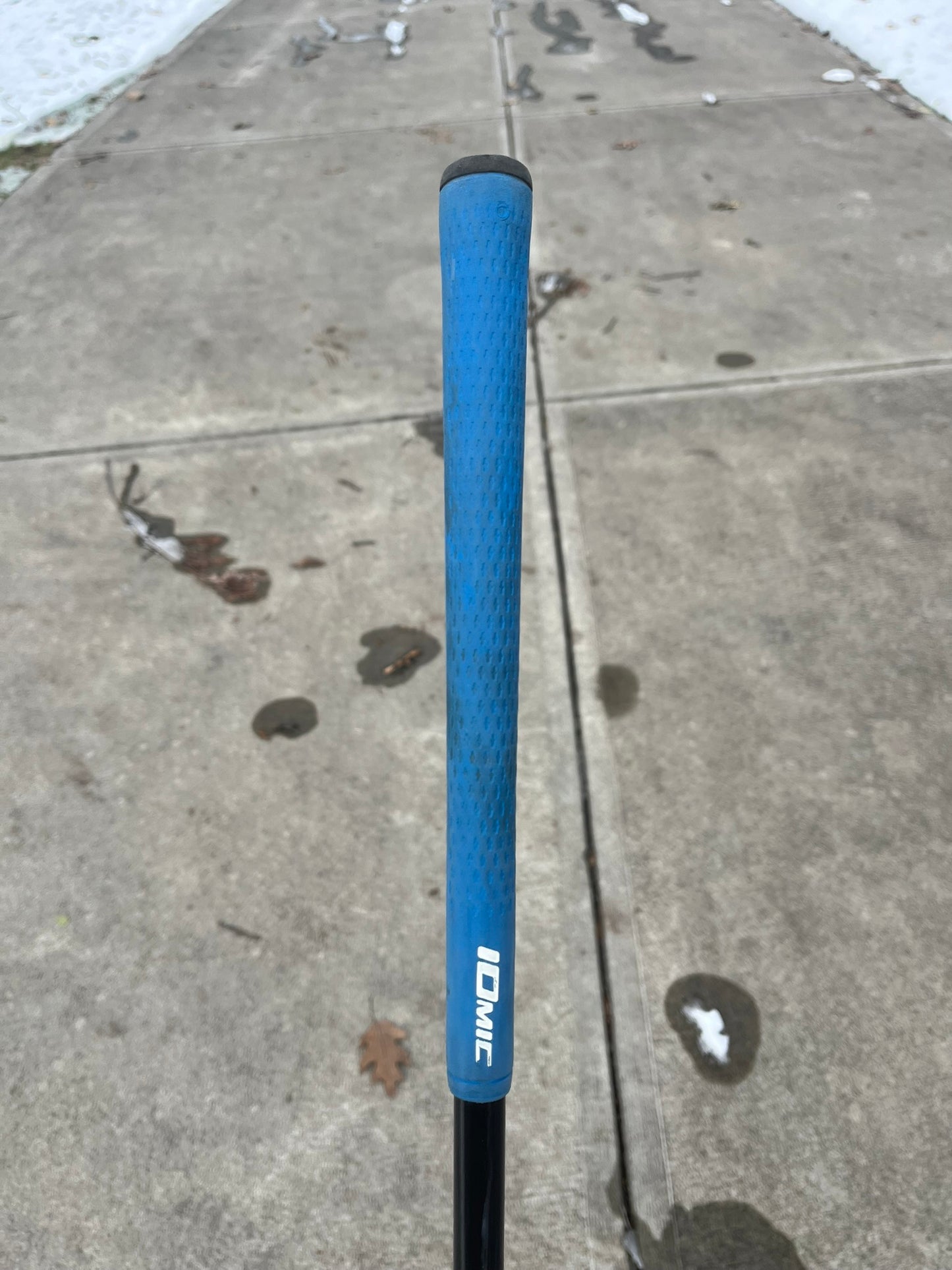 Taylormade Qi35 Driver 10.5° Hzrdus Black Stiff Flex 44.5″ NEAR MINT