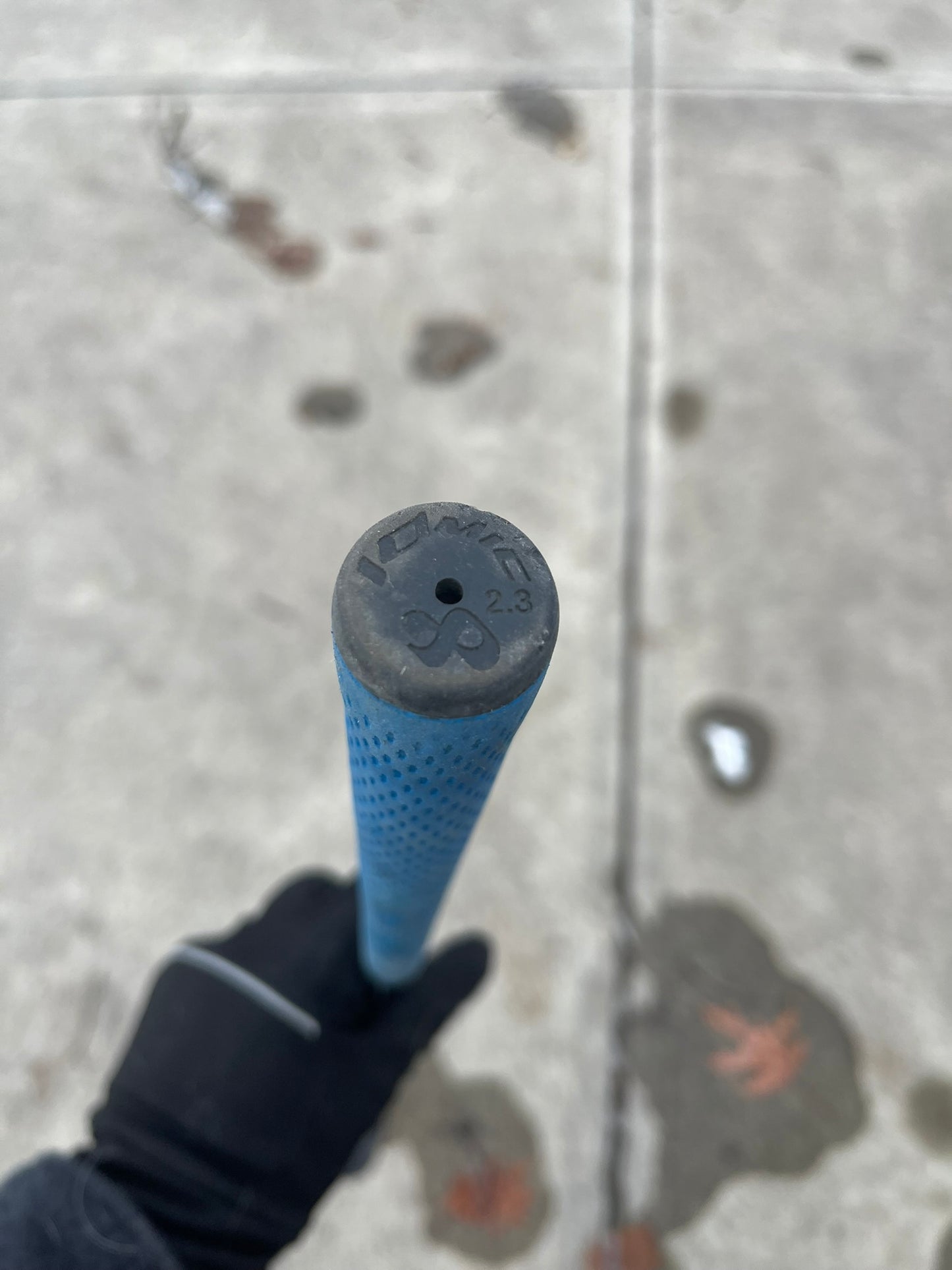 Taylormade Qi35 Driver 10.5° Hzrdus Black Stiff Flex 44.5″ NEAR MINT