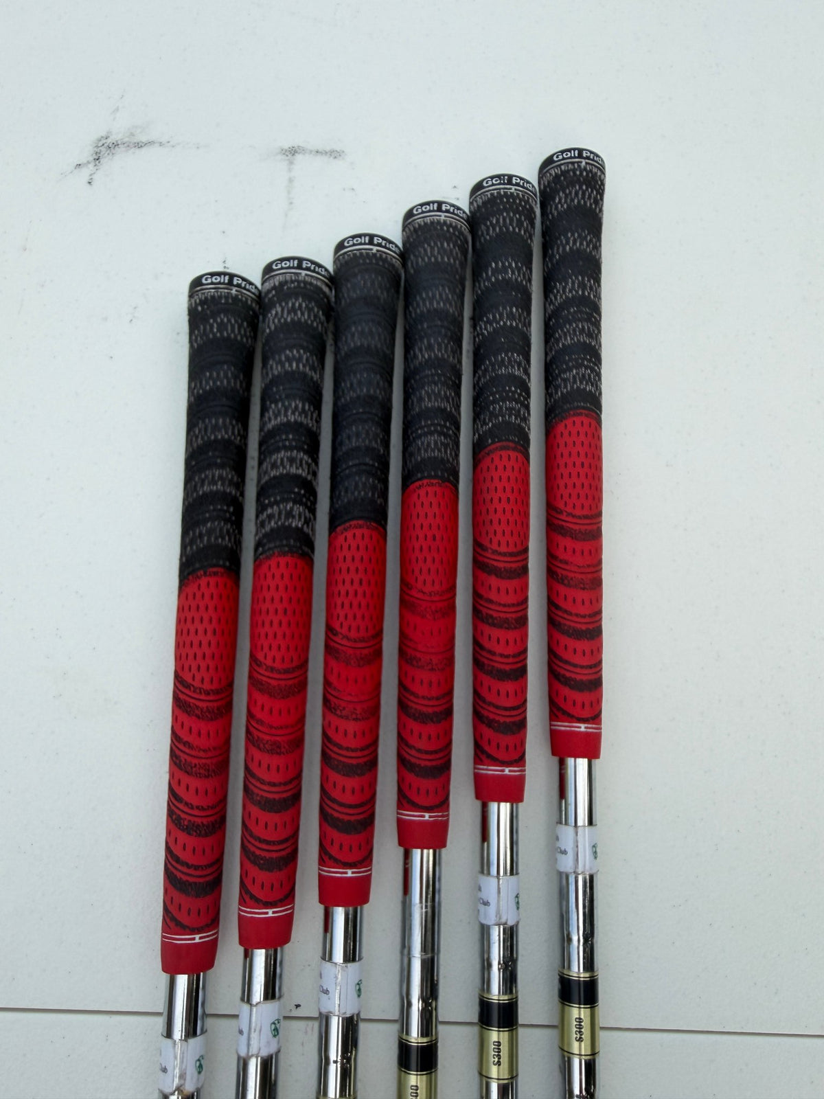 TaylorMade Stealth Iron Set 5-PW Dynamic Gold S300 Stiff Flex NICE — photo 15