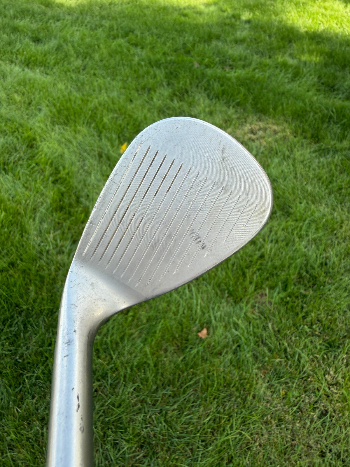 Ping Tour Gorge Sand Wedge 54° Green Dot KBS Tour 120 Stiff Flex 36" — photo 2