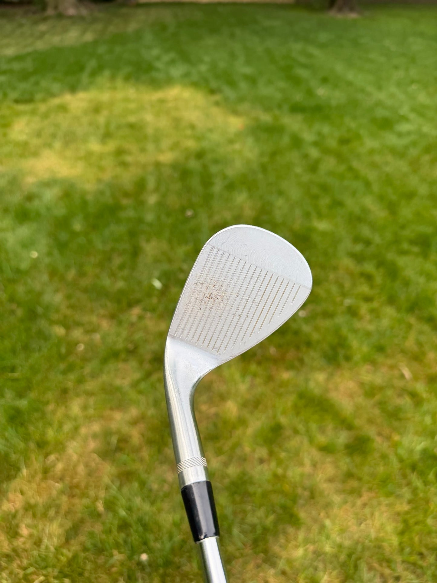 Titleist Vokey SM8 Tour Chrome Sand Wedge 56° / 10 Wedge Flex 35.5"