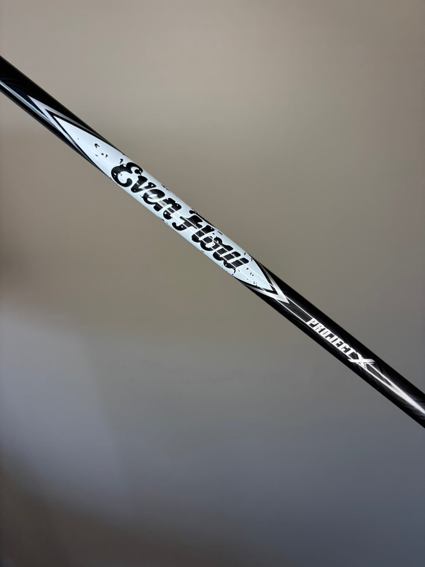 Photo of Project X EvenFlow Black Regular 85 Grams Hybrid Shaft
