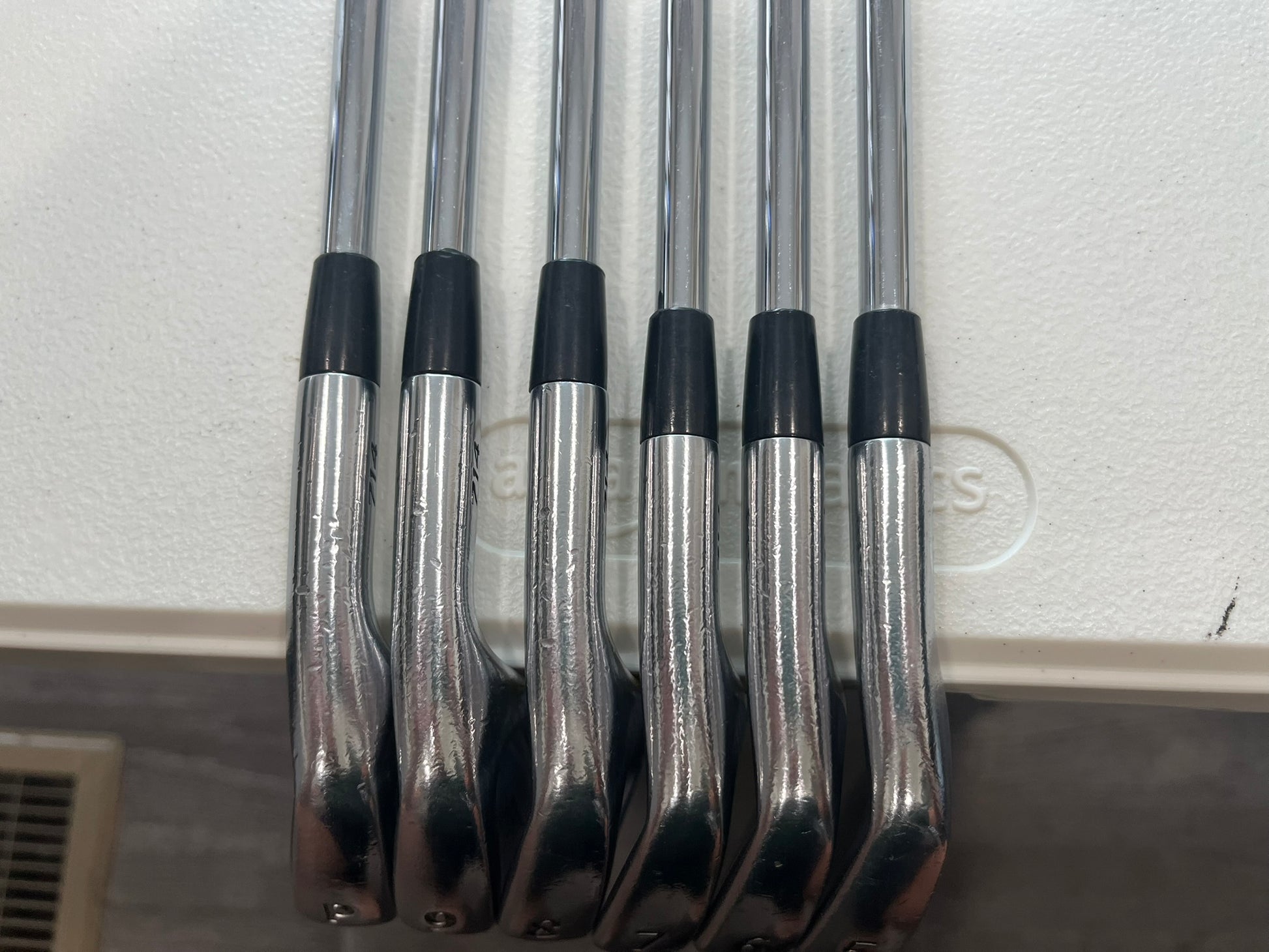 Photo of Titleist 714 CB Iron Set Extra Stiff Flex Dynamic Gold X100