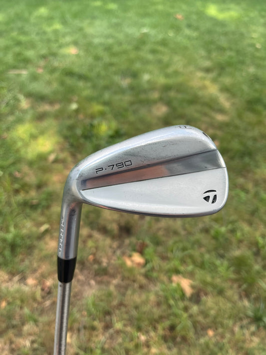 Photo of Taylormade P790 2023 Gap Wedge Regular Flex Steelfiber I95