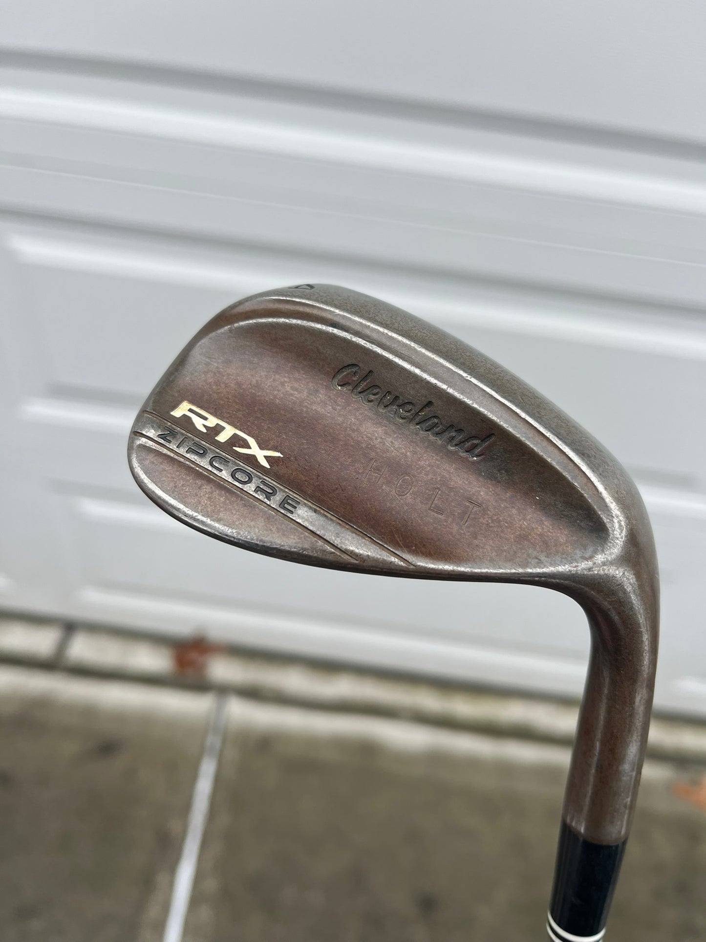 Cleveland Tour Issue RTX ZipCore Raw Sand Wedge 54° / 10 S400 Stiff Flex 35.5″