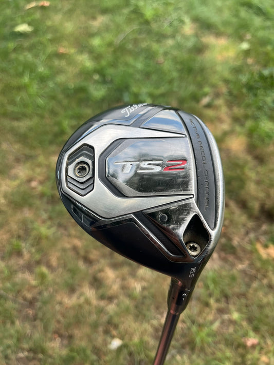 Photo of Titleist TS2 4-Wood 16.5° Stiff Flex Graphite Gold