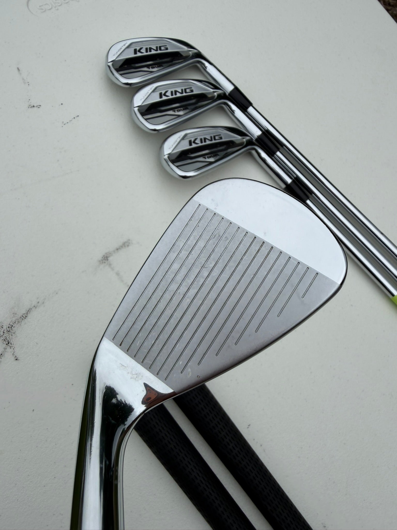 Photo of Cobra KING MIM Tour Iron Set Extra Stiff Flex Ns Pro Tour 105