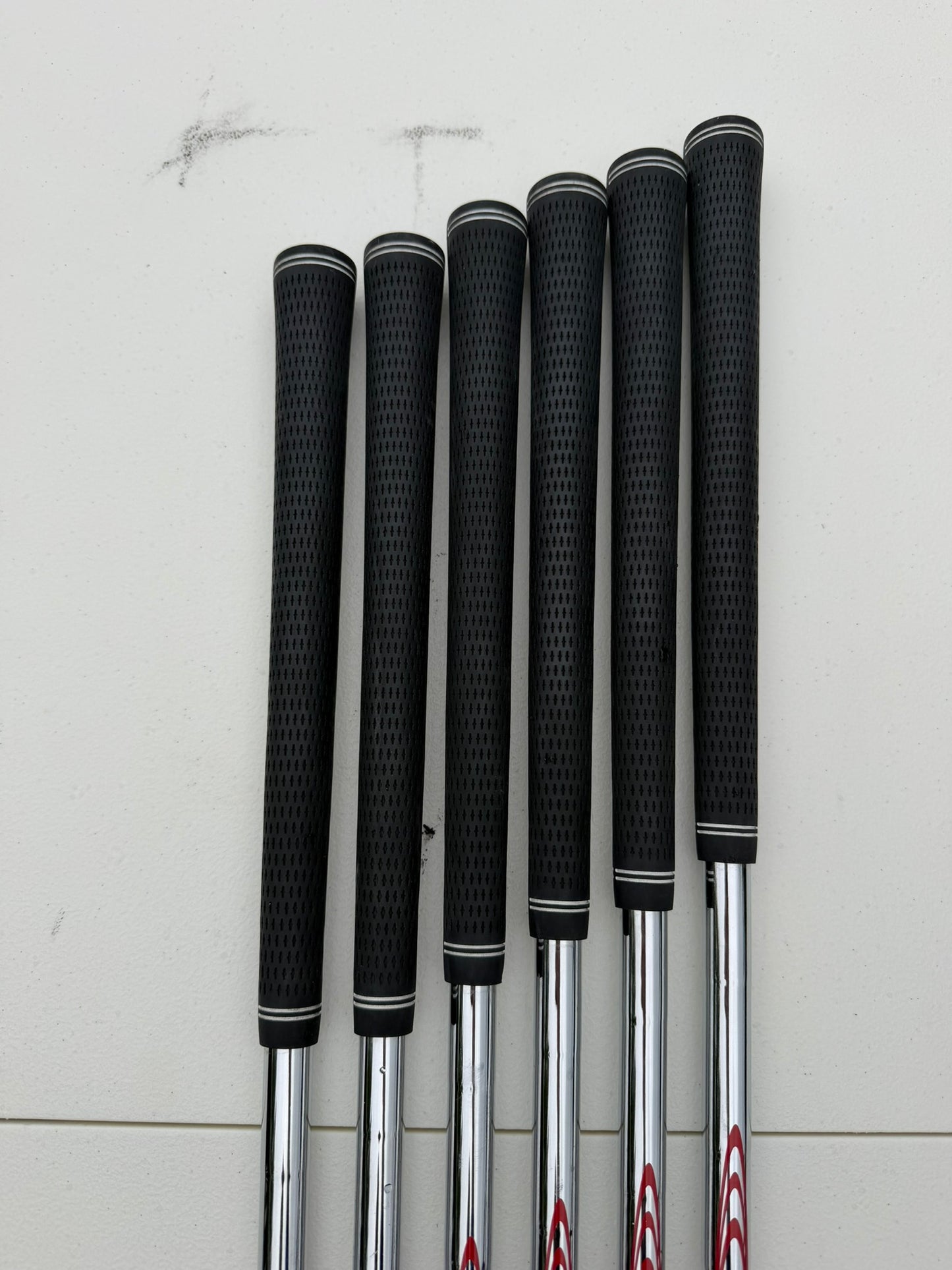 Photo of Cobra KING MIM Tour Iron Set Extra Stiff Flex Ns Pro Tour 105