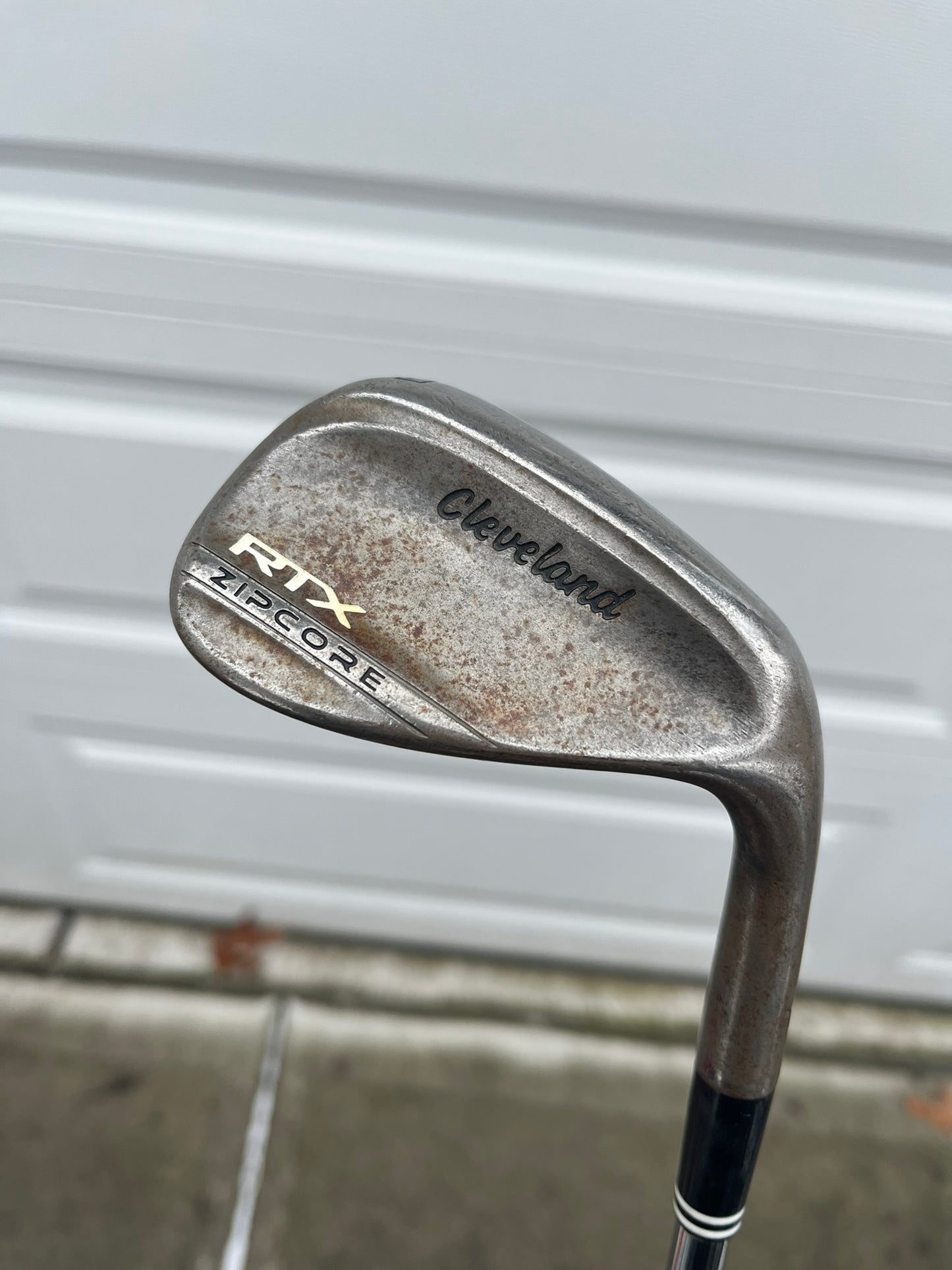 Cleveland Tour Issue RTX ZipCore Raw Gap Wedge 50° / 10 S400 Stiff Flex 35.75″