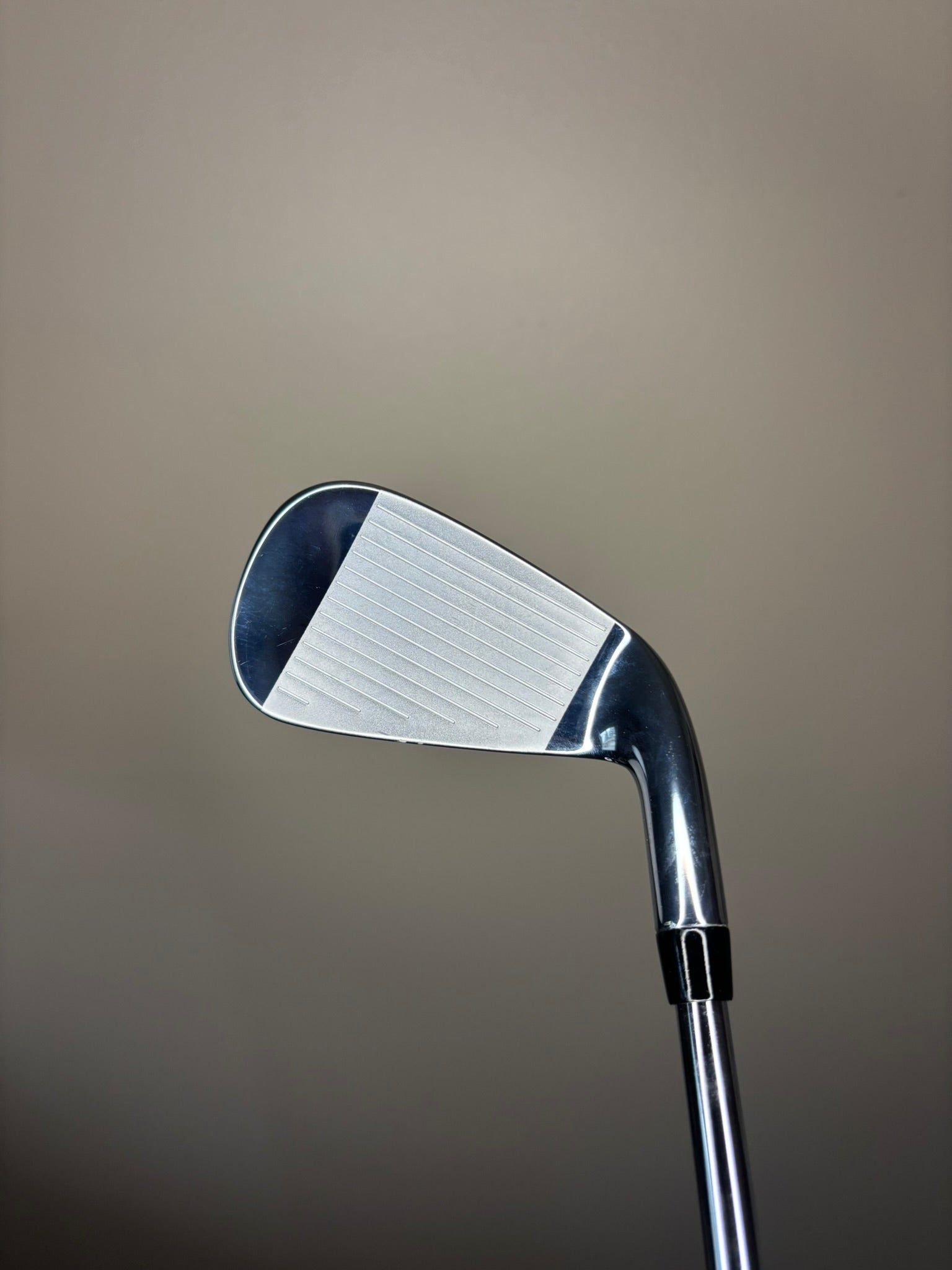 Photo of Callaway Elyte HL 7-Iron Regular Flex Kbs Max R80