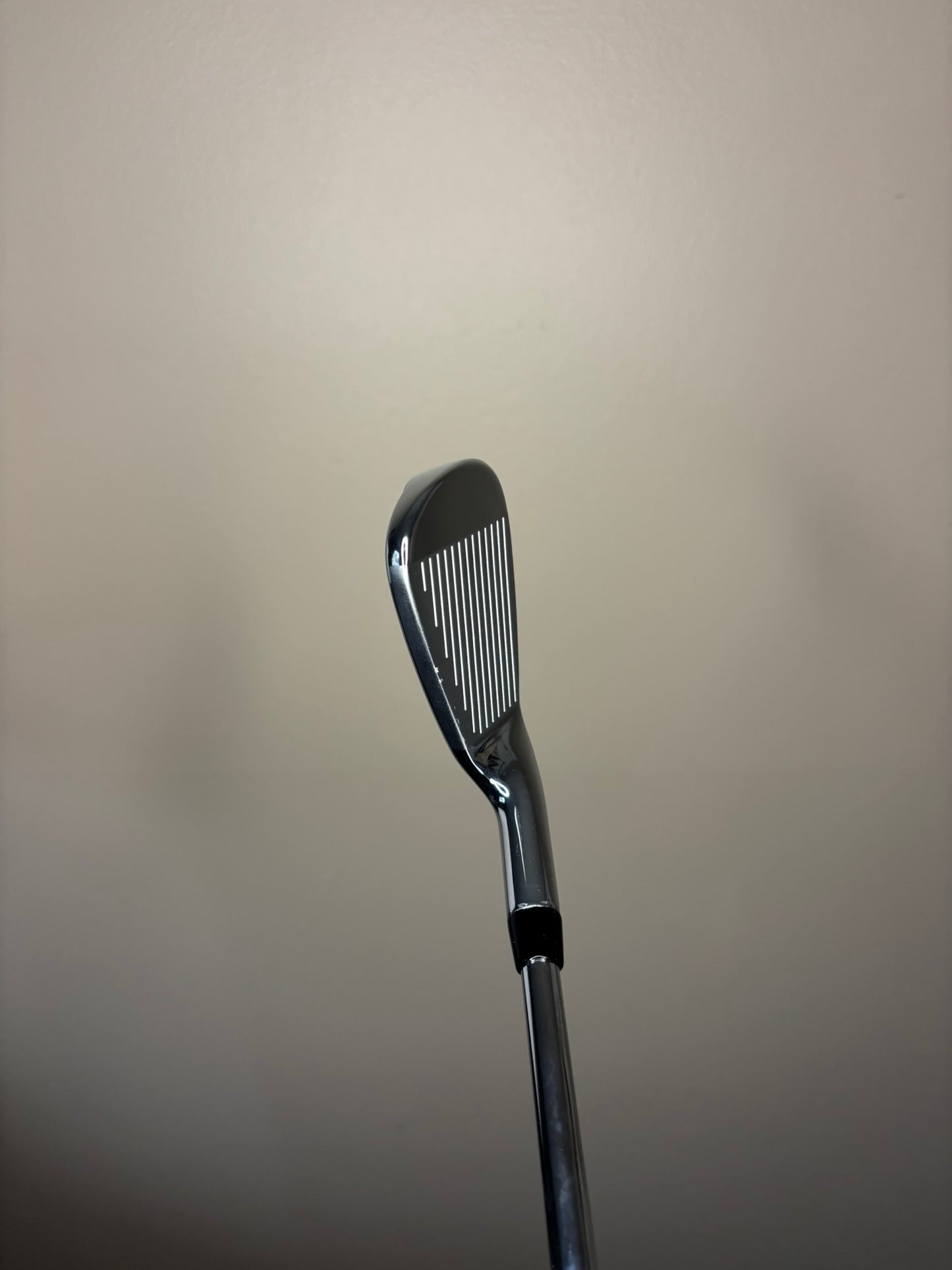Photo of Callaway Elyte HL 7-Iron Regular Flex Kbs Max R80