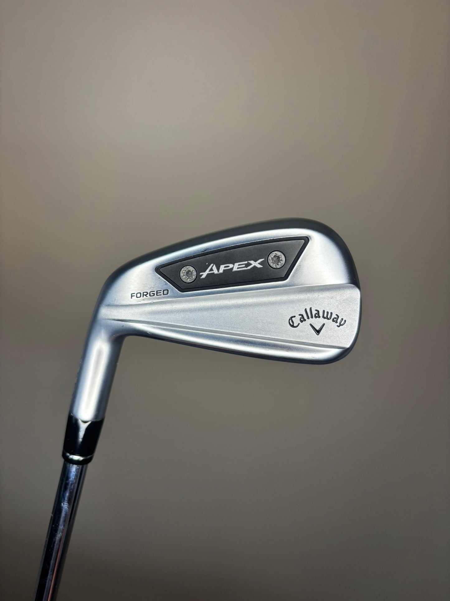 Photo of Callaway Apex Ai200 7-Iron Stiff Flex Dg Mid 100 S300