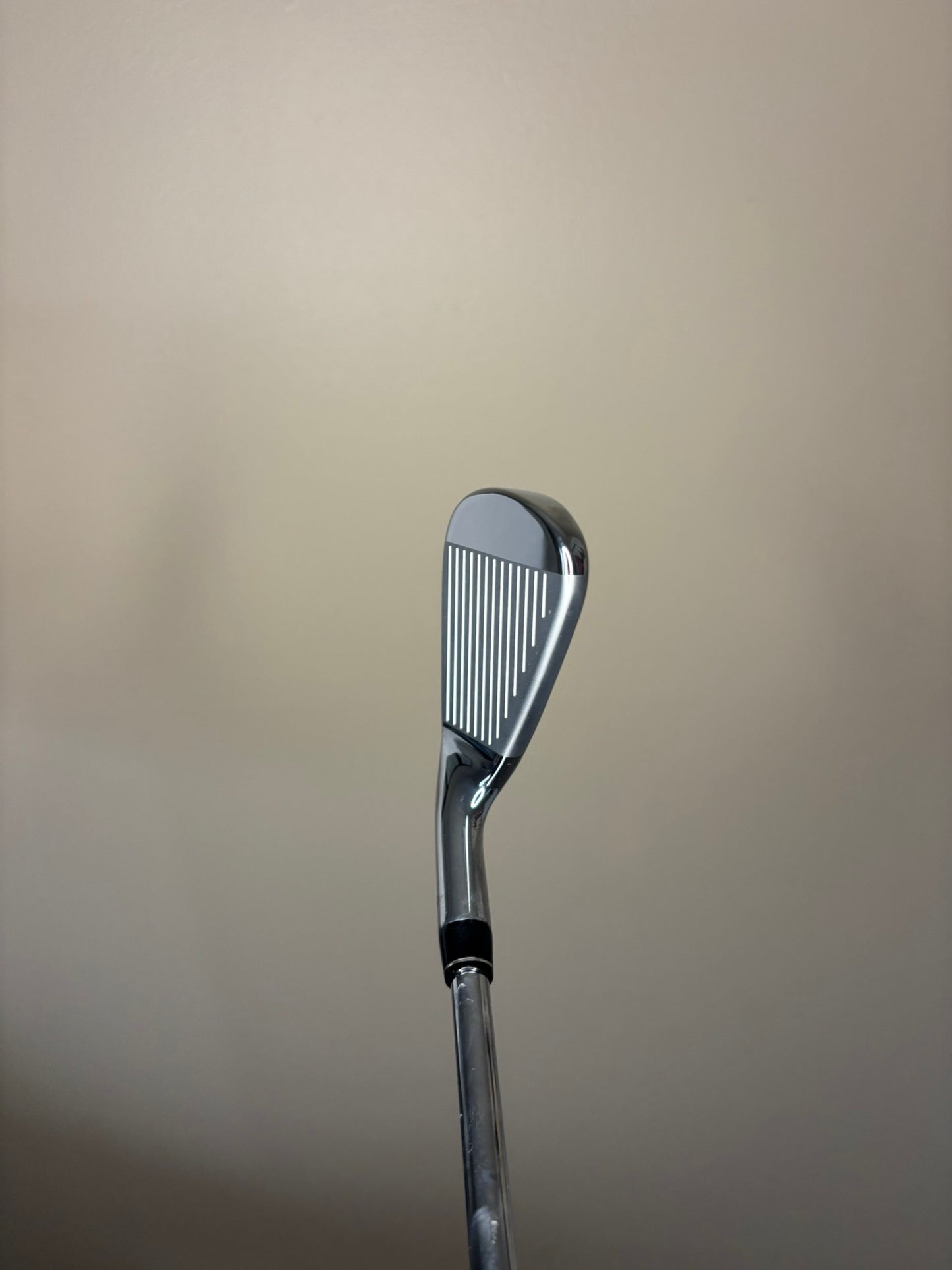 Photo of Callaway Paradym 7-Iron Stiff Flex Elevate Mph 95