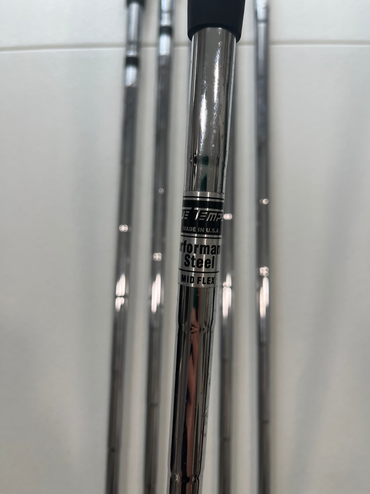 Photo of Adams GT Xtreme Iron Set Regular Flex True Temper Mid