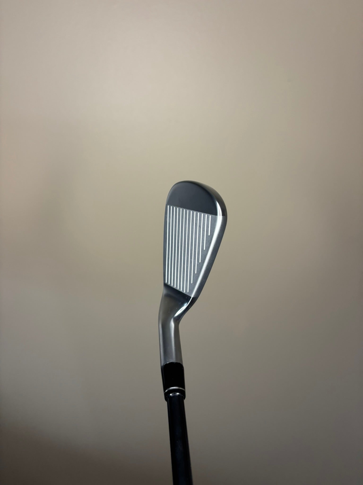 Photo of Callaway Apex Ai300 7-Iron Regular Flex Hdc Recoil Dart 70