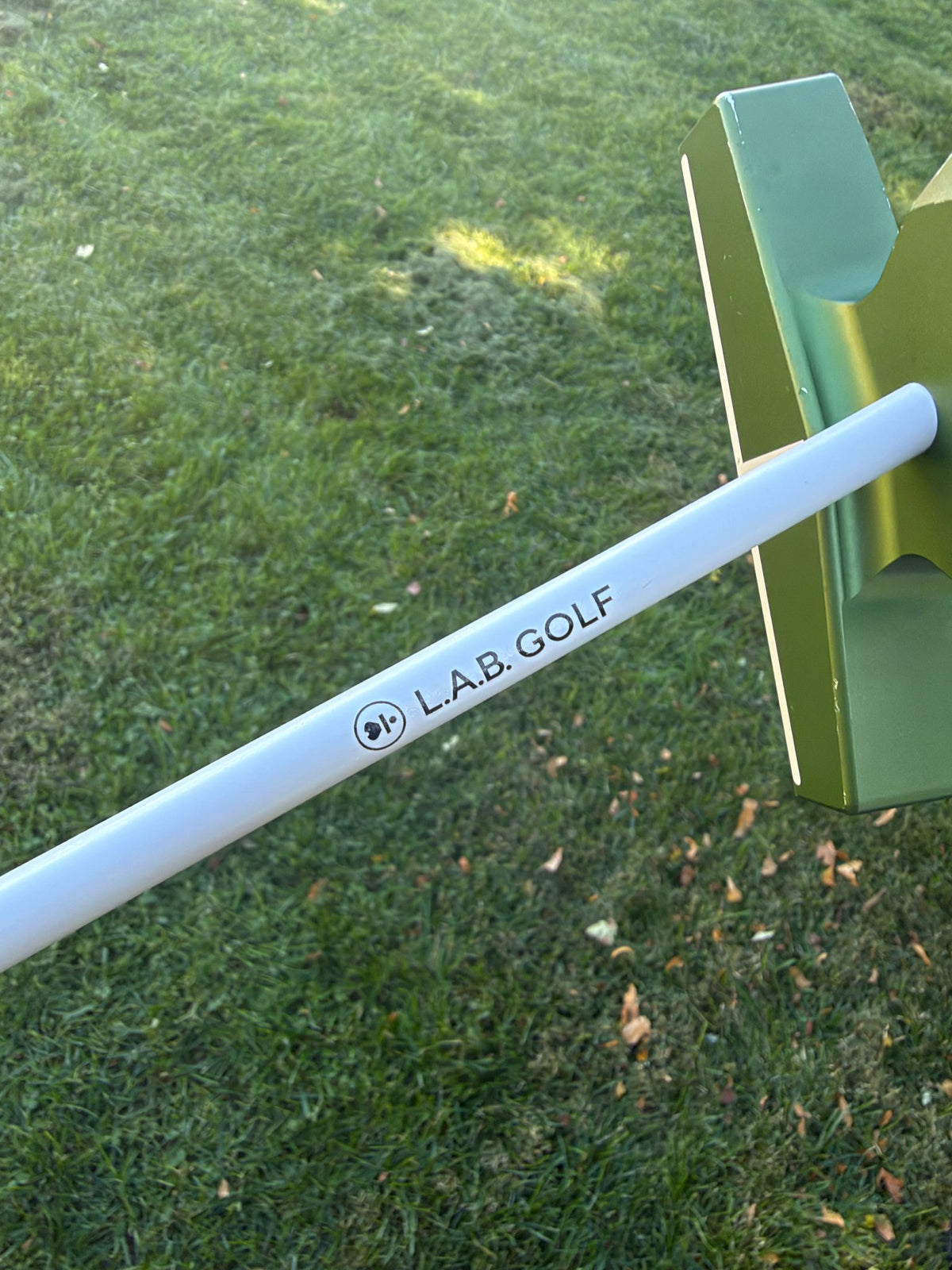 L.A.B. Golf Directed Force 2.1 Custom Putter Accra White 36" +HC NICE — photo 9