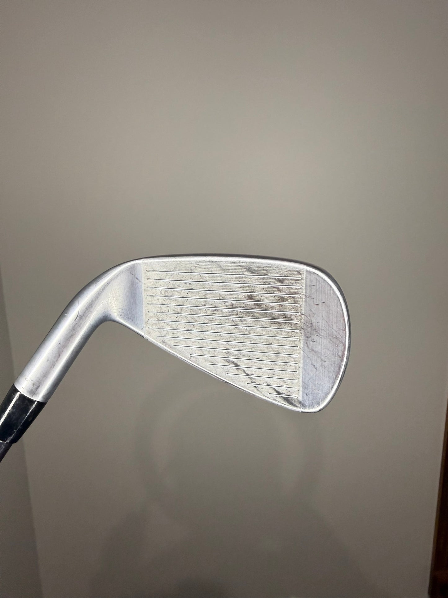 Cleveland CBX 6-Iron 26° Miyazaki Stiff Flex 37.75″ NICE