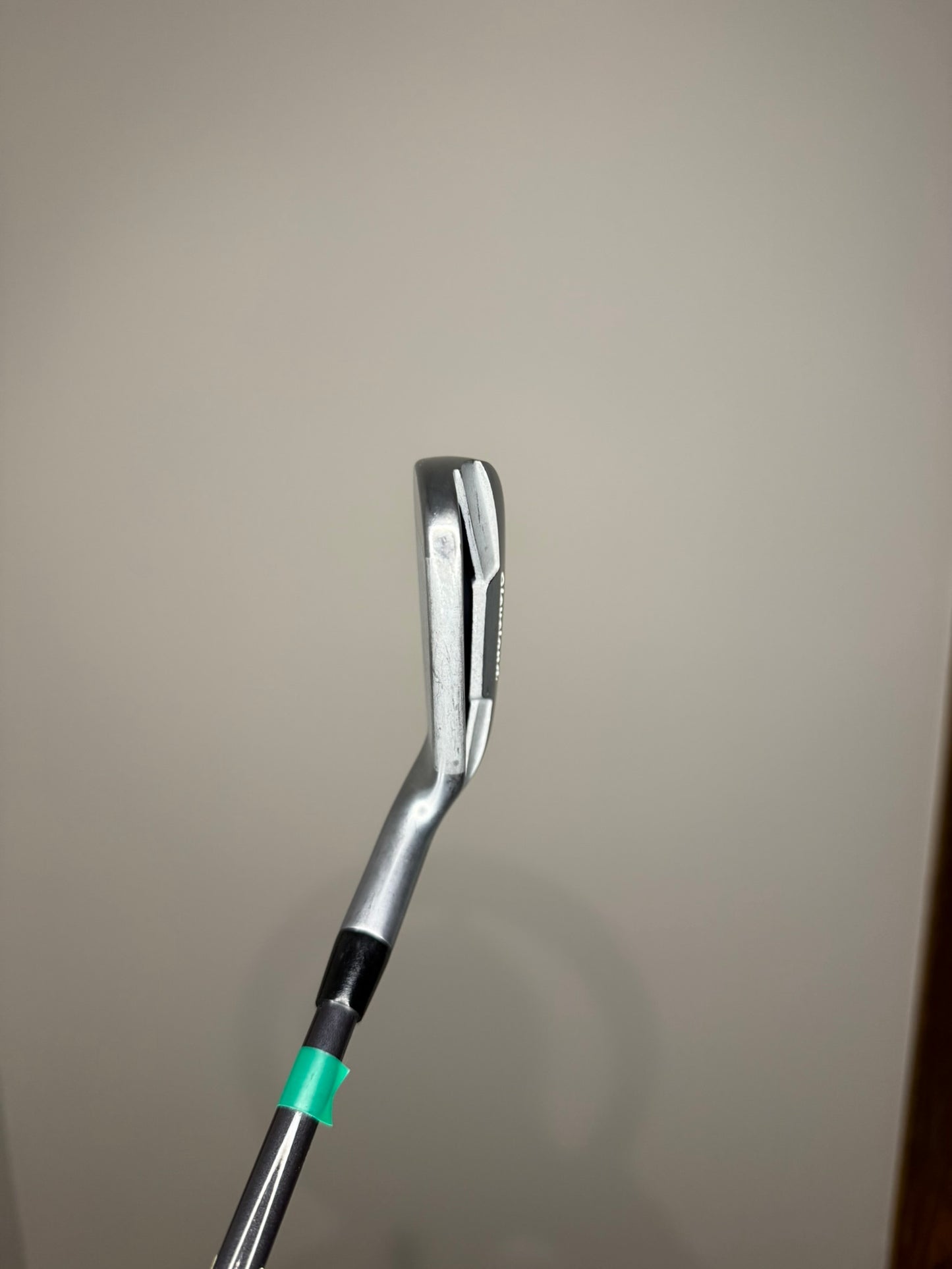 Cleveland CBX 6-Iron 26° Miyazaki Stiff Flex 37.75″ NICE