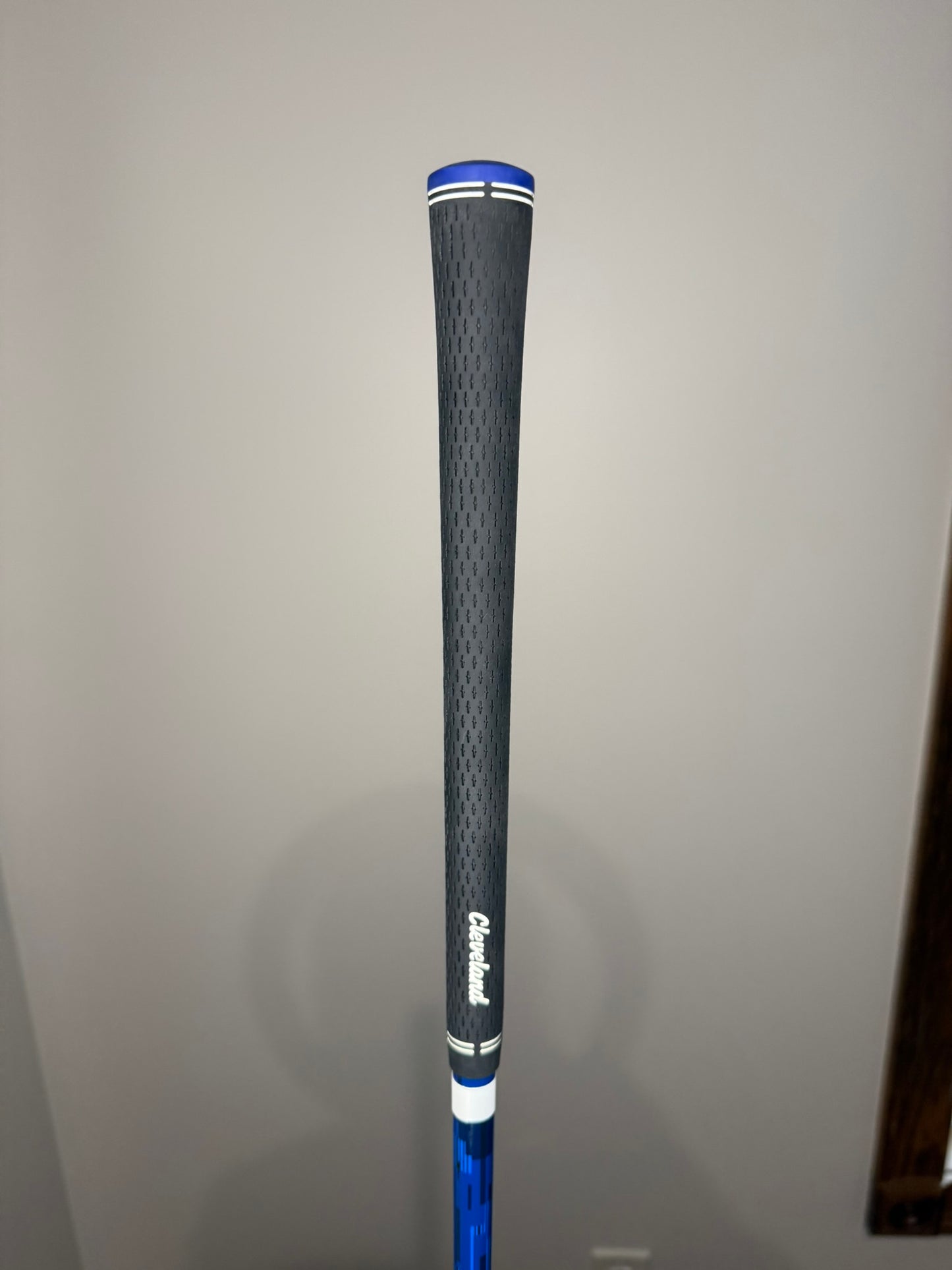 Cleveland CBX 6-Iron 26° Miyazaki Stiff Flex 37.75″ NICE