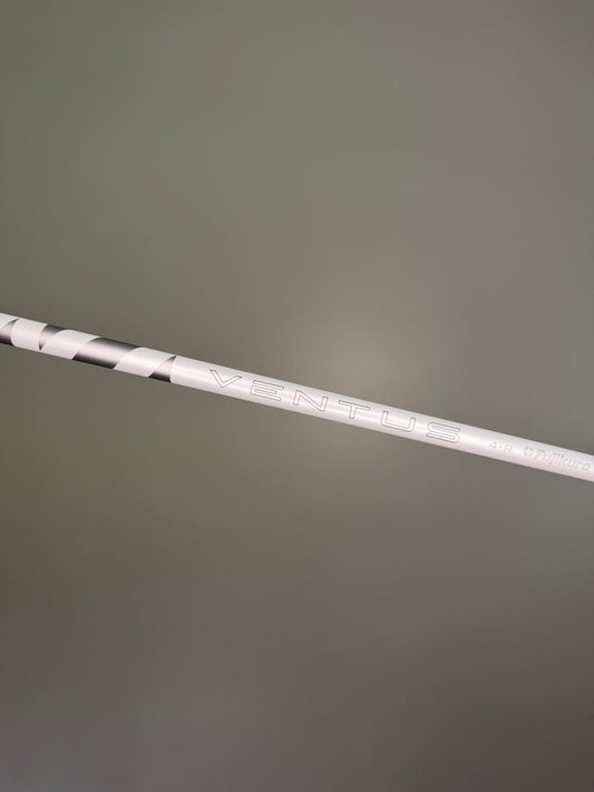Ventus White Velocore+ 4 Regular Flex Driver Shaft Taylormade Tip 44.75″ NEW