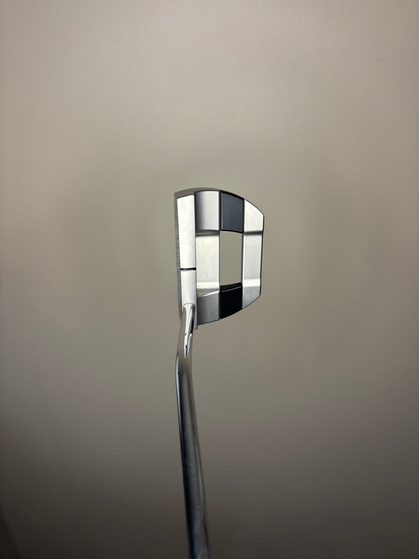 Photo of Scotty Cameron 2025 Studio Style Fastback Long Design Putter