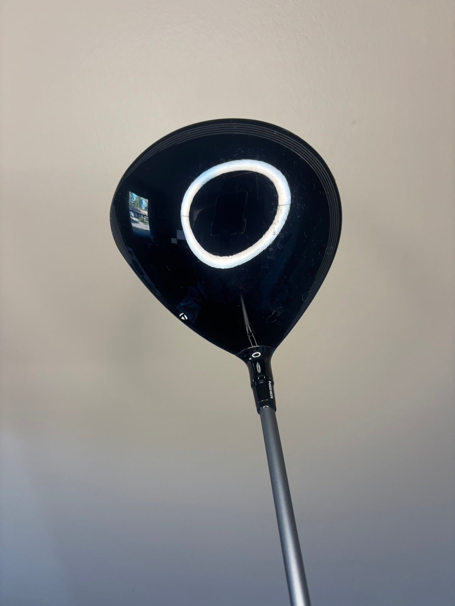 Taylormade Qi35 Max Designer Black Driver 10.5° Fujikura Regular Flex 45.5″ MINT