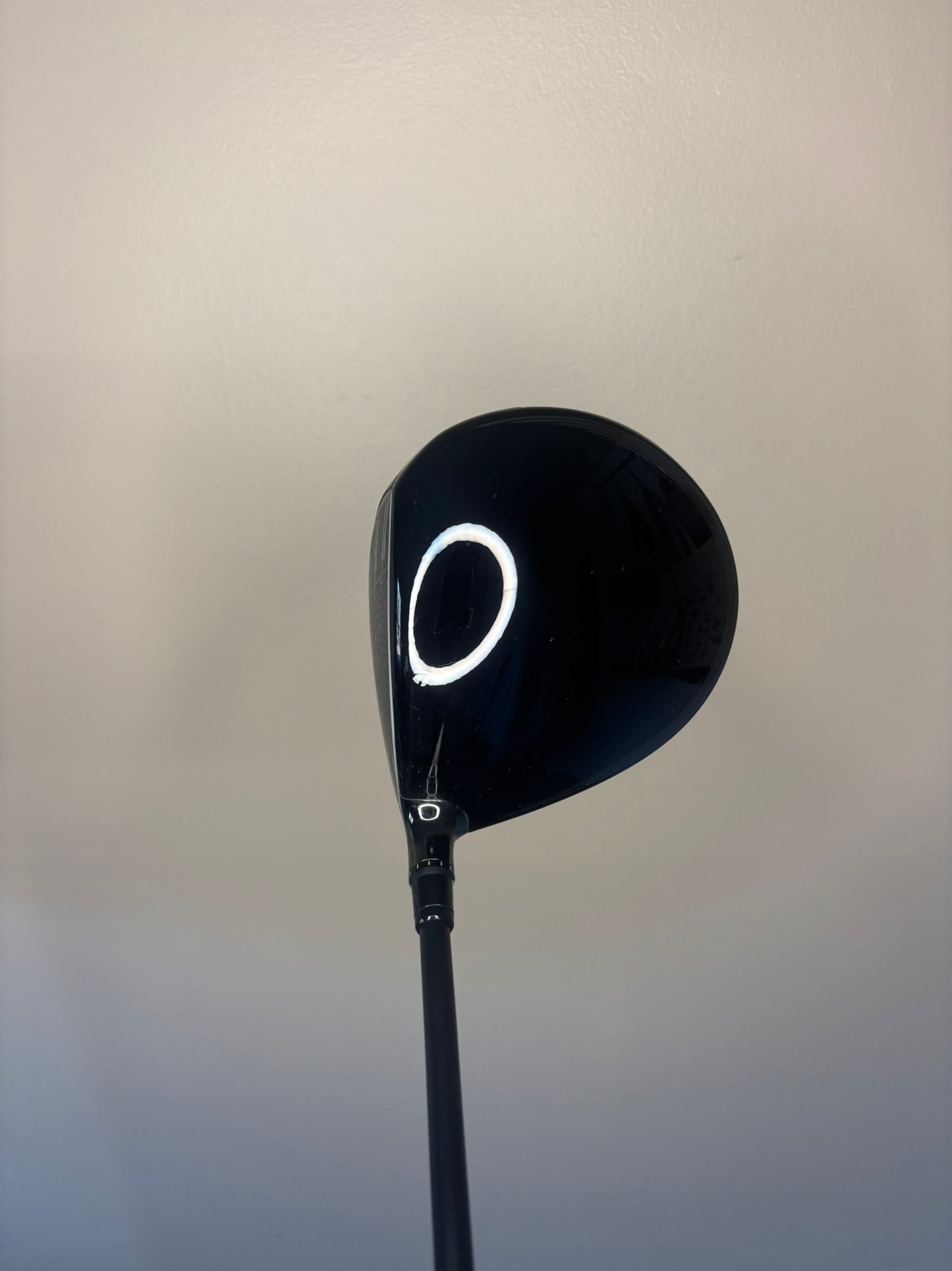 Taylormade Qi35 Designer Black Driver 9° Ventus Blue 5S Stiff Flex 46″ MINT