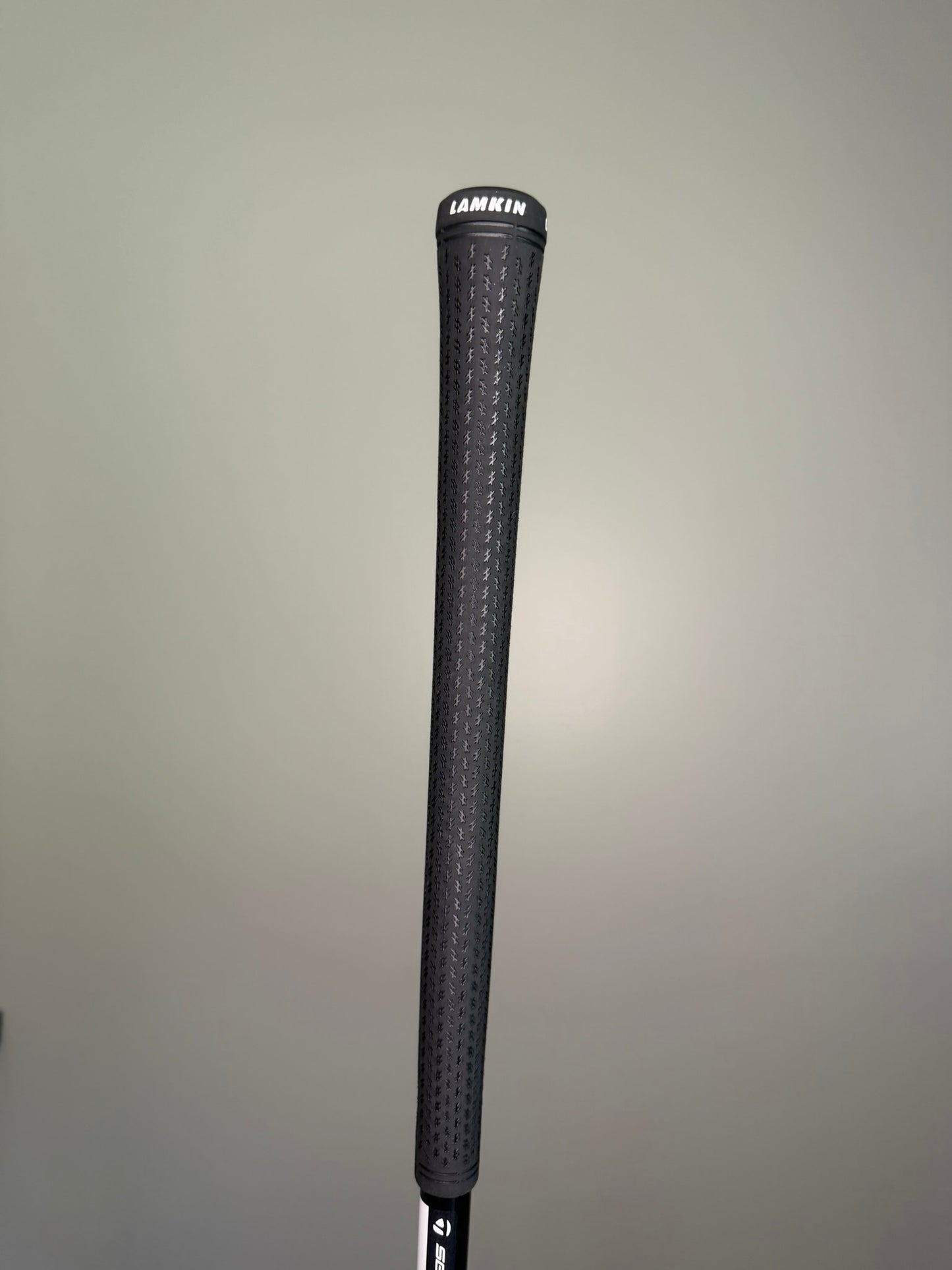 Photo of UST Mamiya LIN-Q PowerCore Red 6 Stiff Driver Shaft