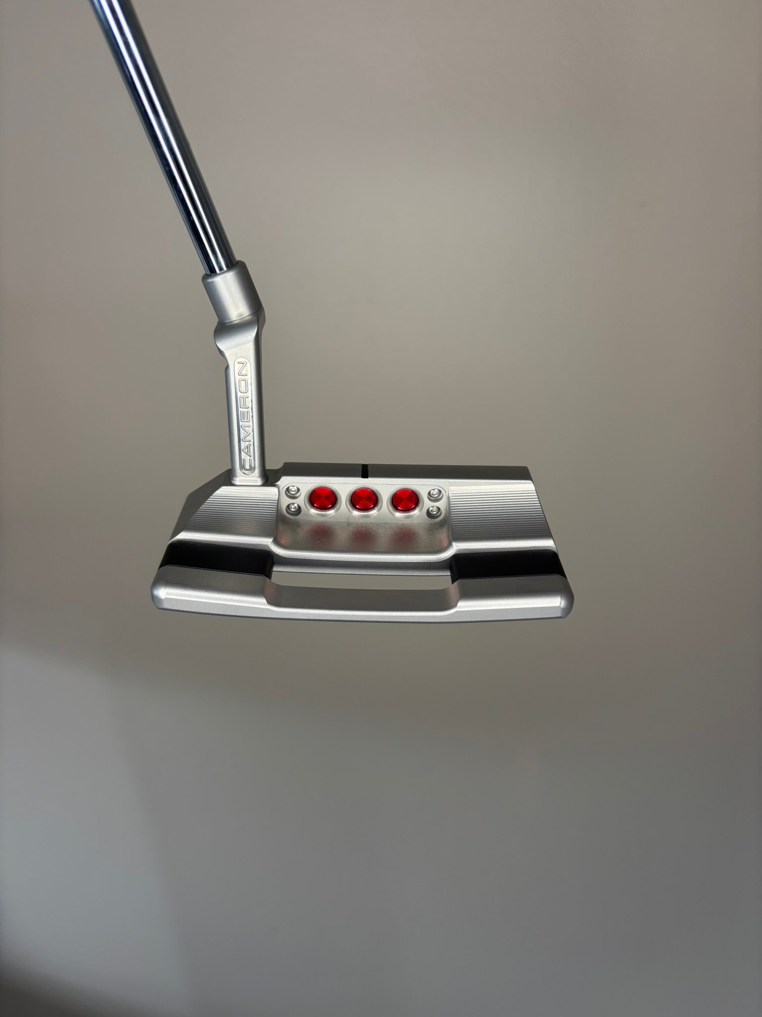 Photo of Scotty Cameron 2025 Studio Style Squareback 2 Putter