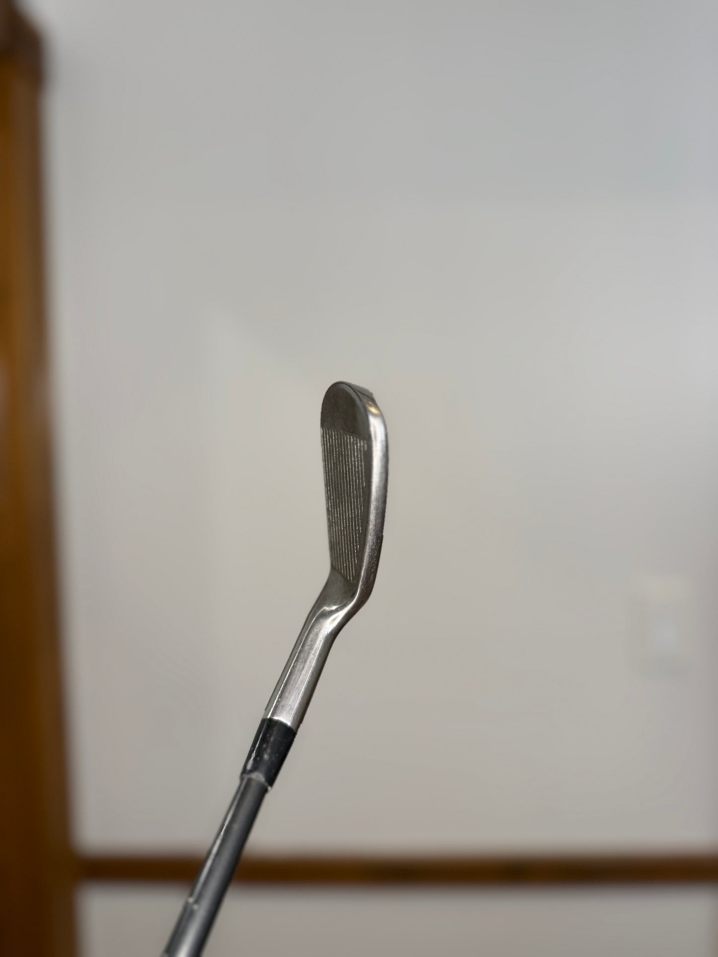 Titleist DCI 981SL 9-Iron Ultralite Stiff Flex 35.5″