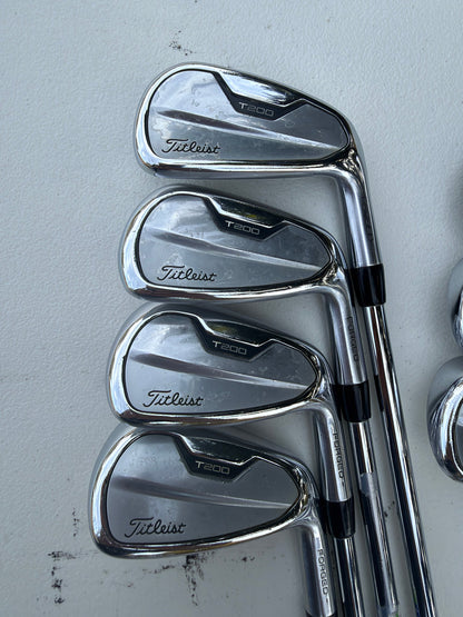 Titleist 2021 T200 Iron Set 4-PW AMT Black S300 Stiff Flex +3/4" NICE — photo 2