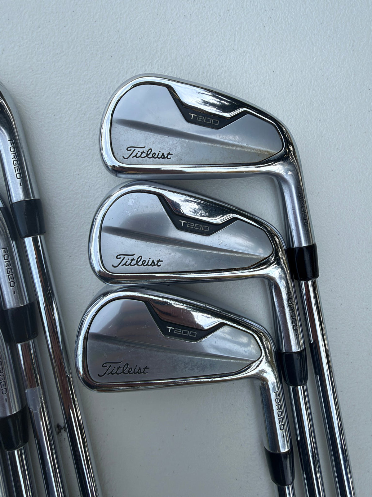 Titleist 2021 T200 Iron Set 4-PW AMT Black S300 Stiff Flex +3/4" NICE — photo 3