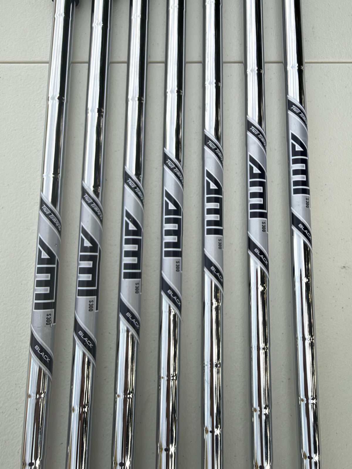 Titleist 2021 T200 Iron Set 4-PW AMT Black S300 Stiff Flex +3/4" NICE — photo 14