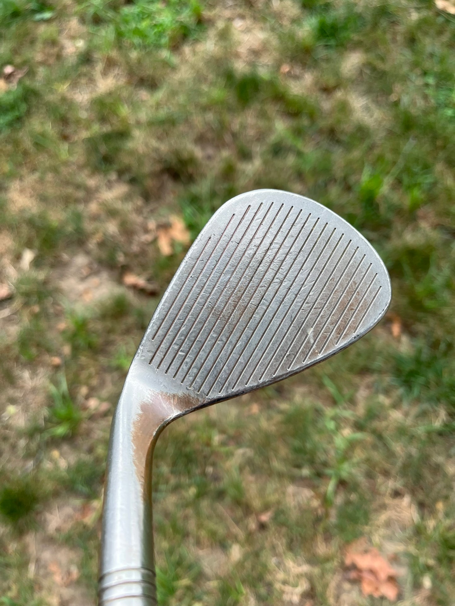 Taylormade Milled Grind Hi-Toe Sand Wedge 56° / 10 DG Tour Issue Wedge Flex 35″