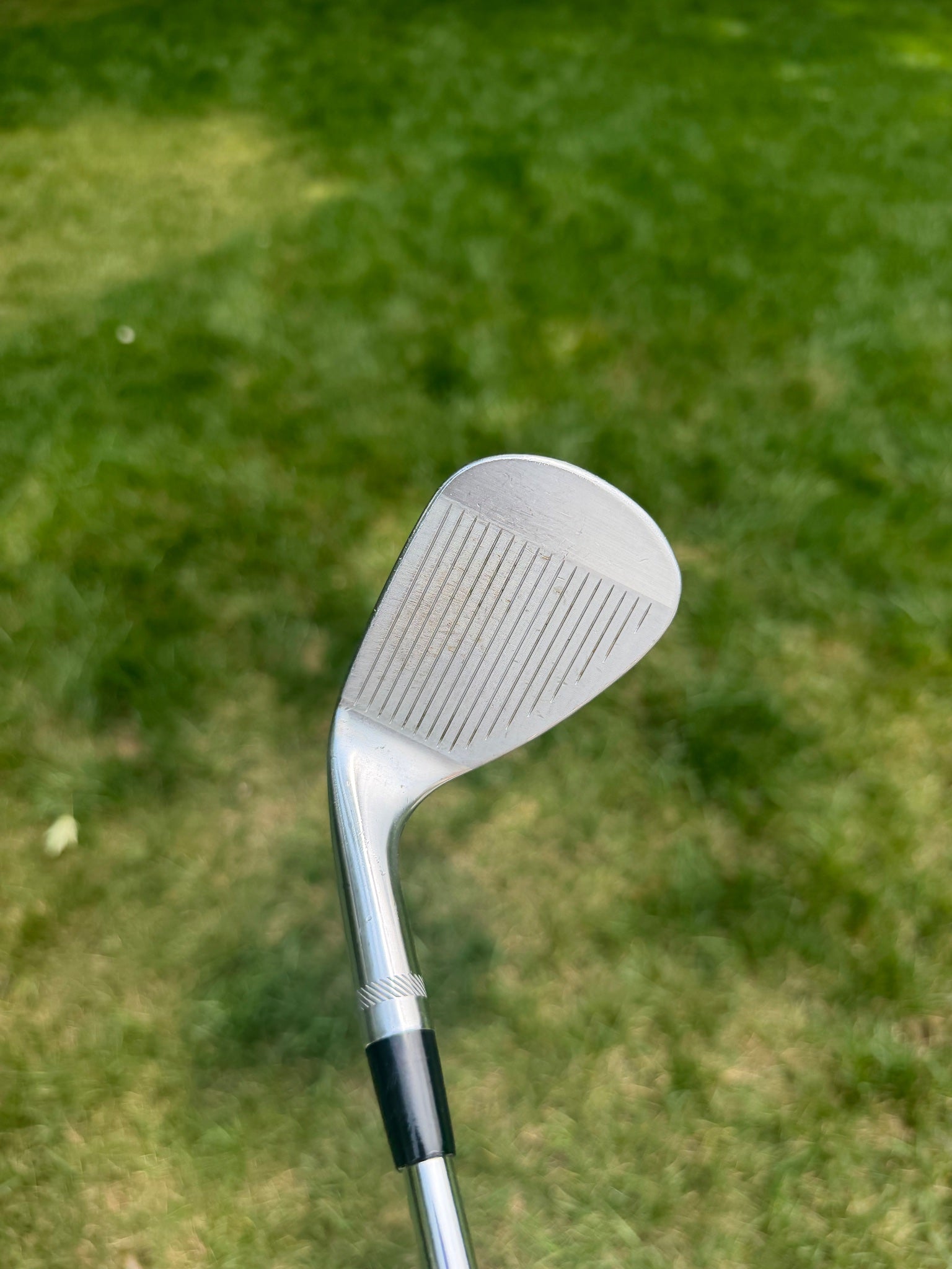 Titleist Vokey SM10 Tour Chrome Gap Wedge 52° / 8 Wedge Flex 35.5" NICE — photo 2