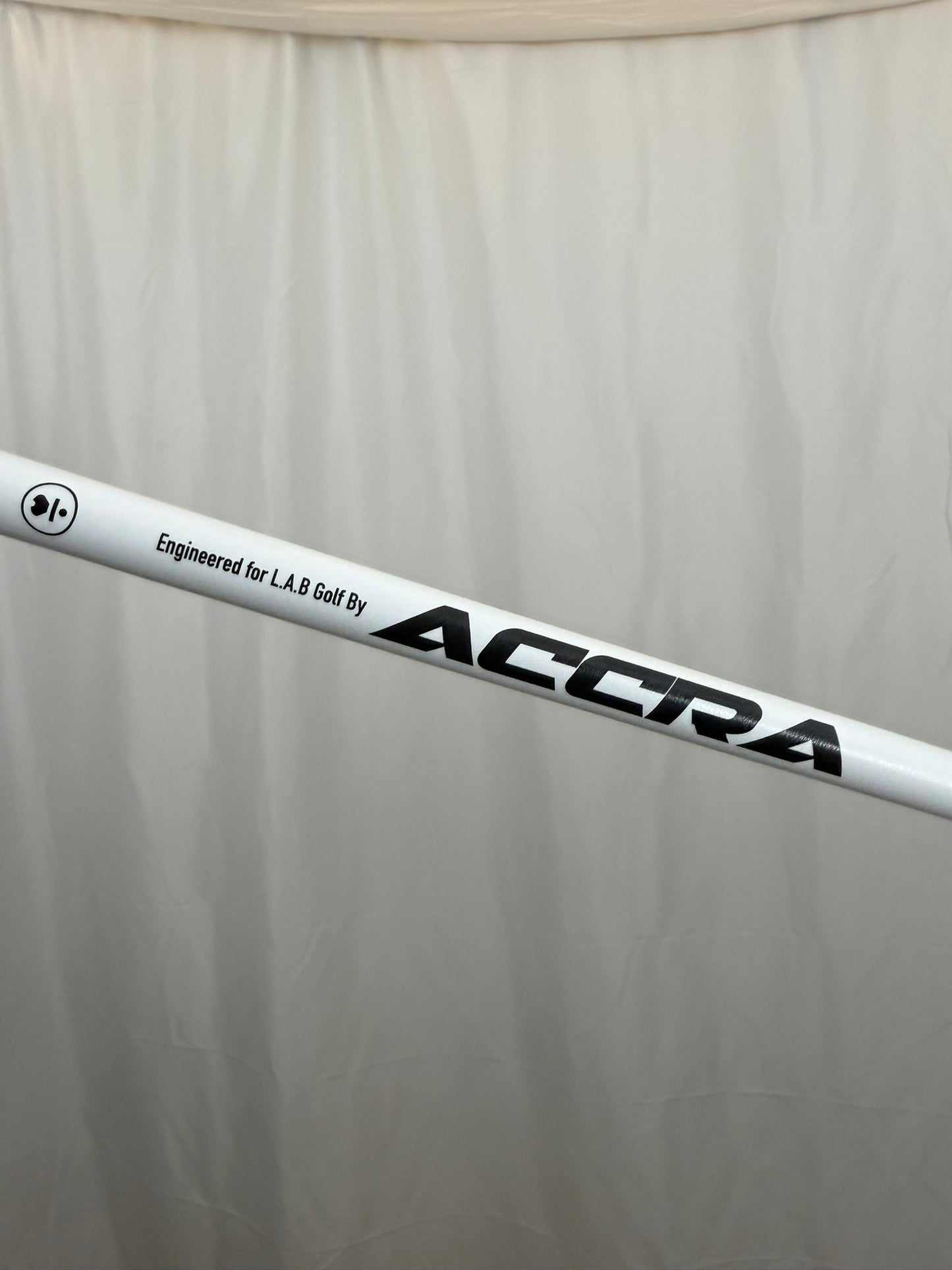 Photo of L.A.B. Golf OZ.1i Putter Accra White