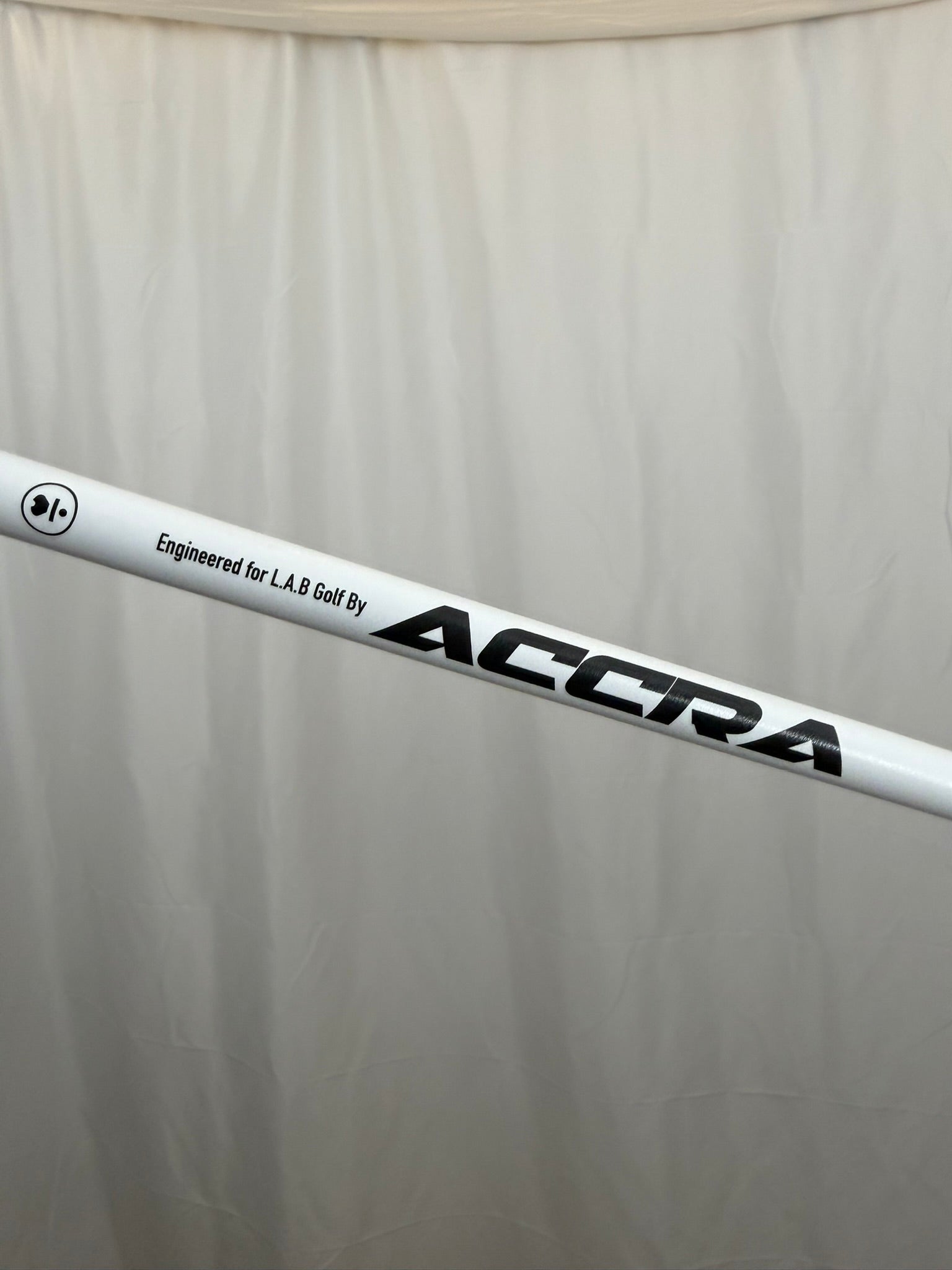 Photo of L.A.B. Golf OZ.1i Putter Accra White