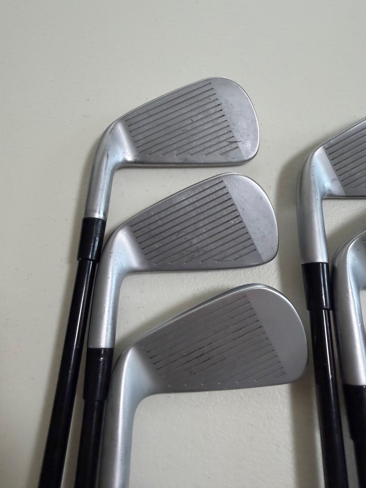 TaylorMade 2023 P790 Iron Set 5-PW Ventus TR Blue Senior Flex +1/2" NICE — photo 3