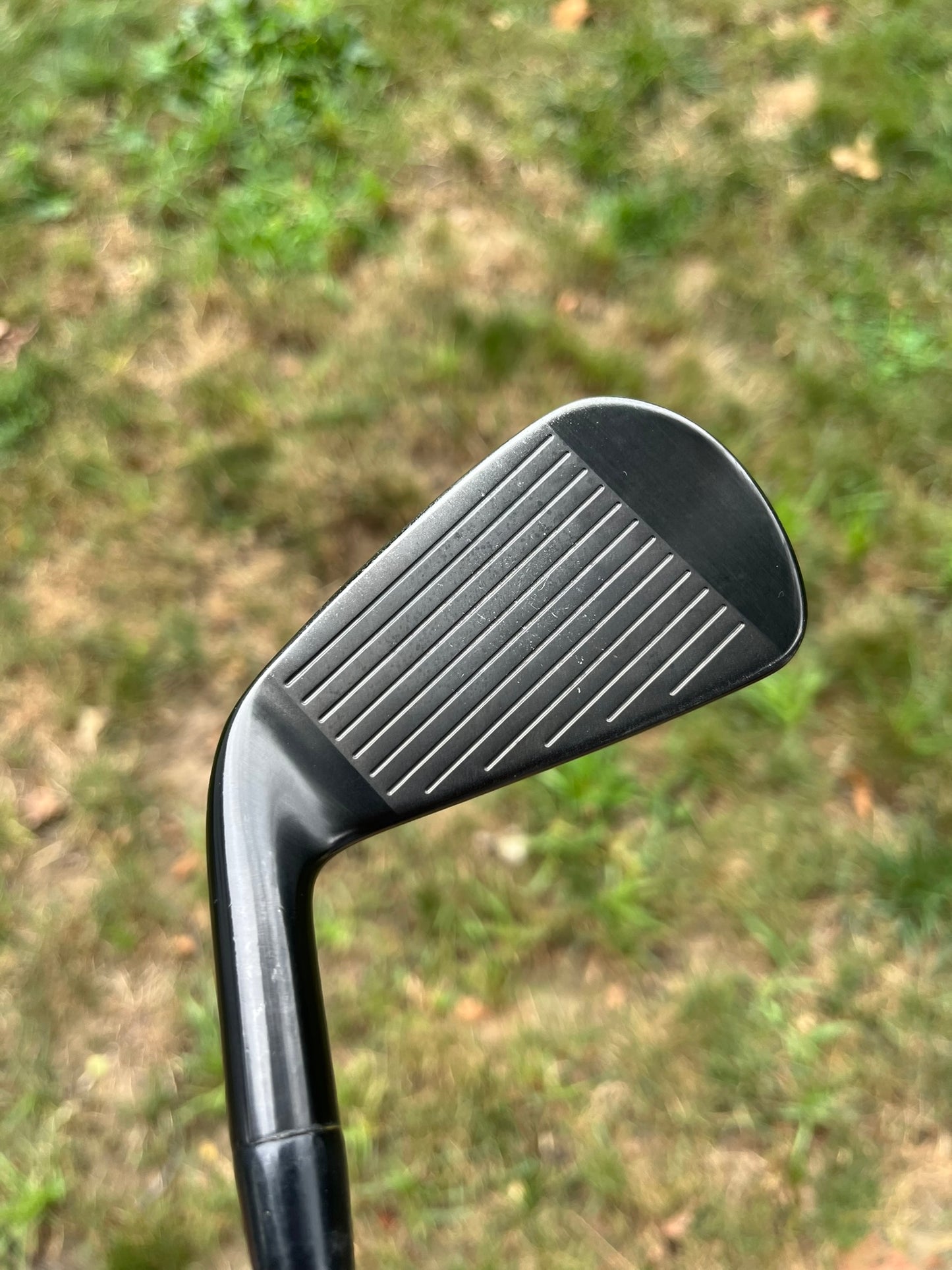 Titleist T200 2023 Black 4-Iron AMT Tour White Extra Stiff Flex 38.5″ NICE