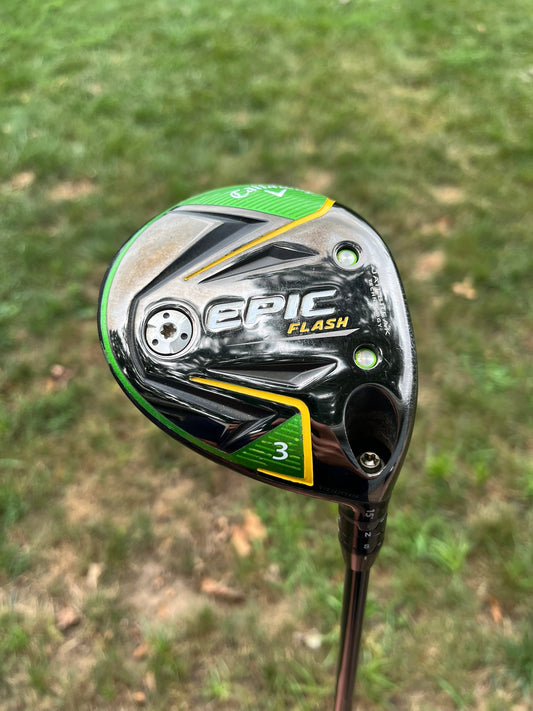 Callaway Epic Flash 3-Wood 15° Hzrdus Smoke RDX Red Regular Flex 43″