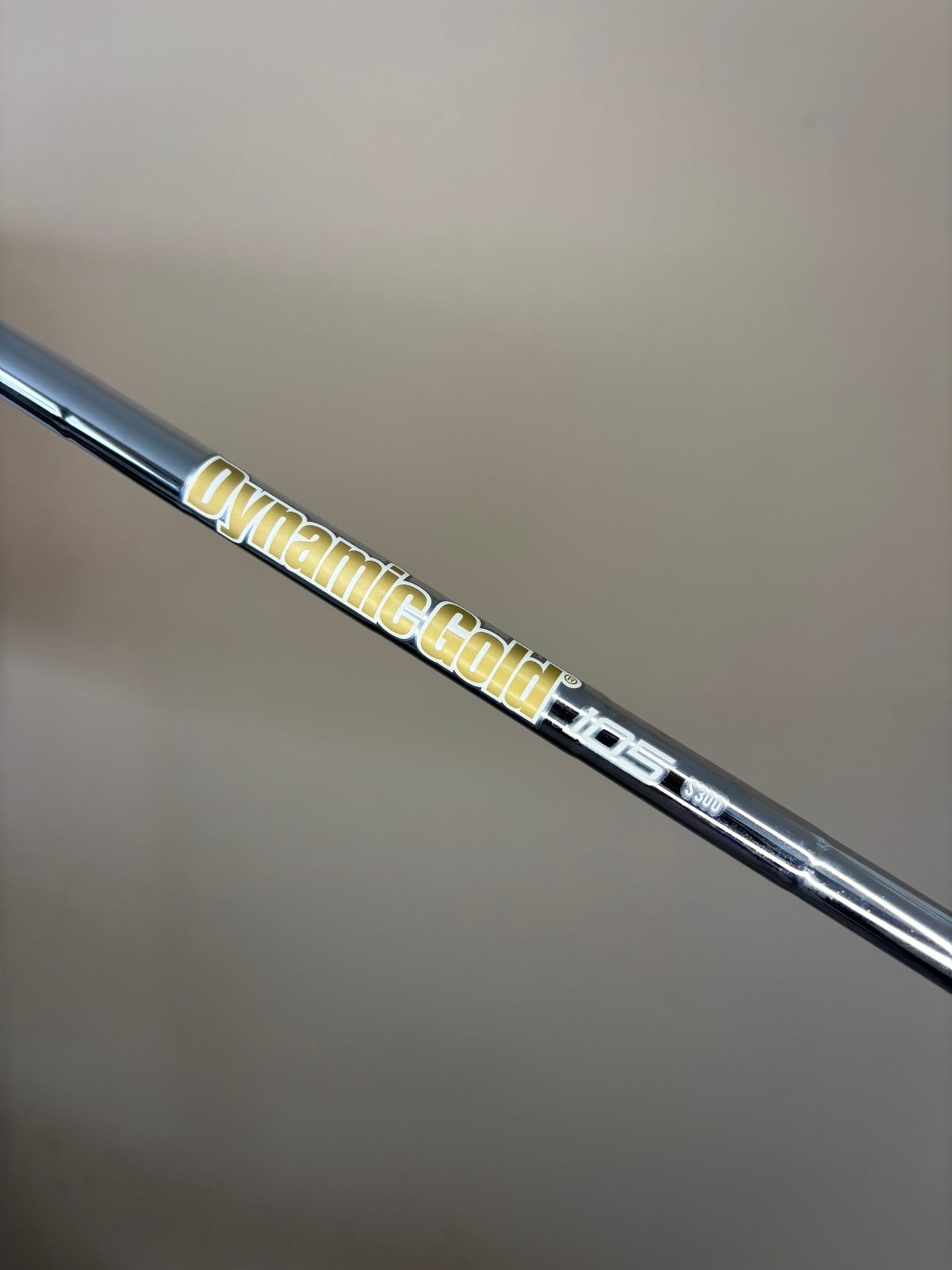 Photo of Taylormade Qi 8-Iron Stiff Flex Dg 105G S300