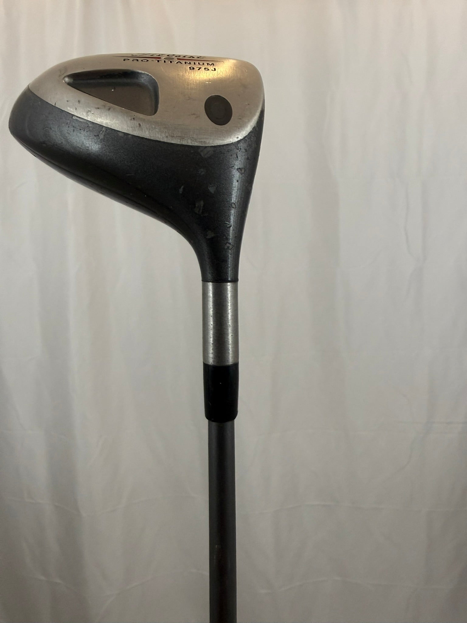 Photo of Titleist 975J Driver 9.5° Stiff Flex Ultra Light